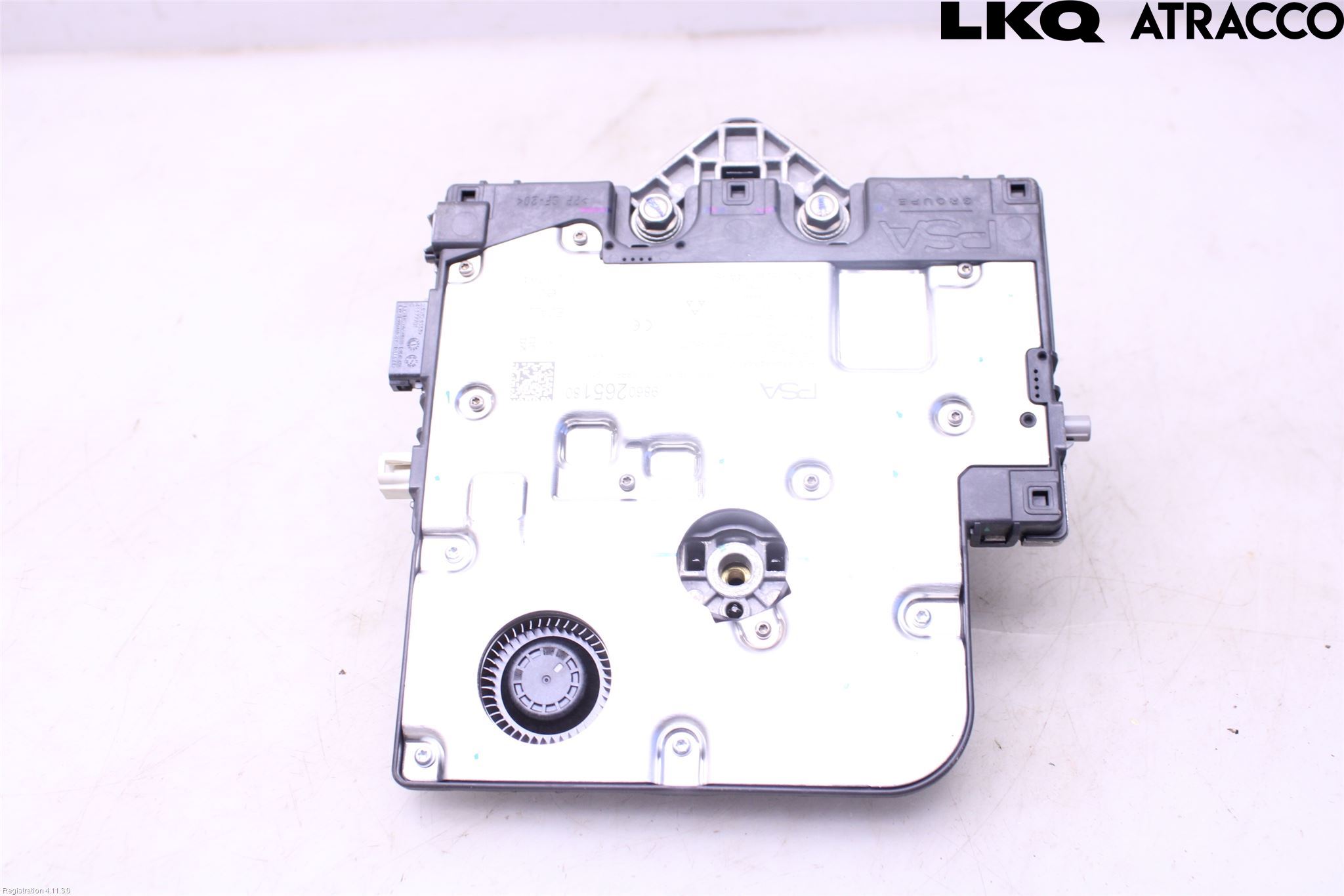 Peugeot 408 22- Antenn El