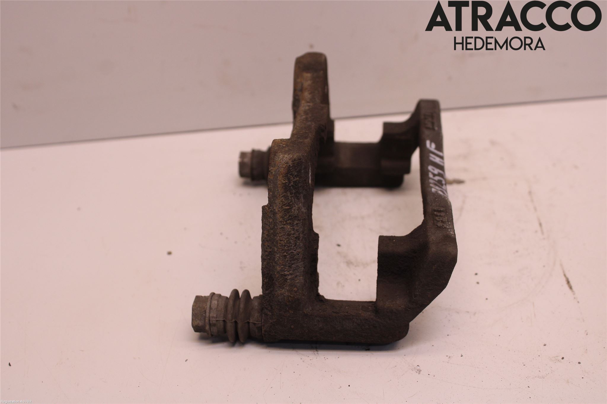 Nissan NOTE E12 14-20 Bromsokshållare