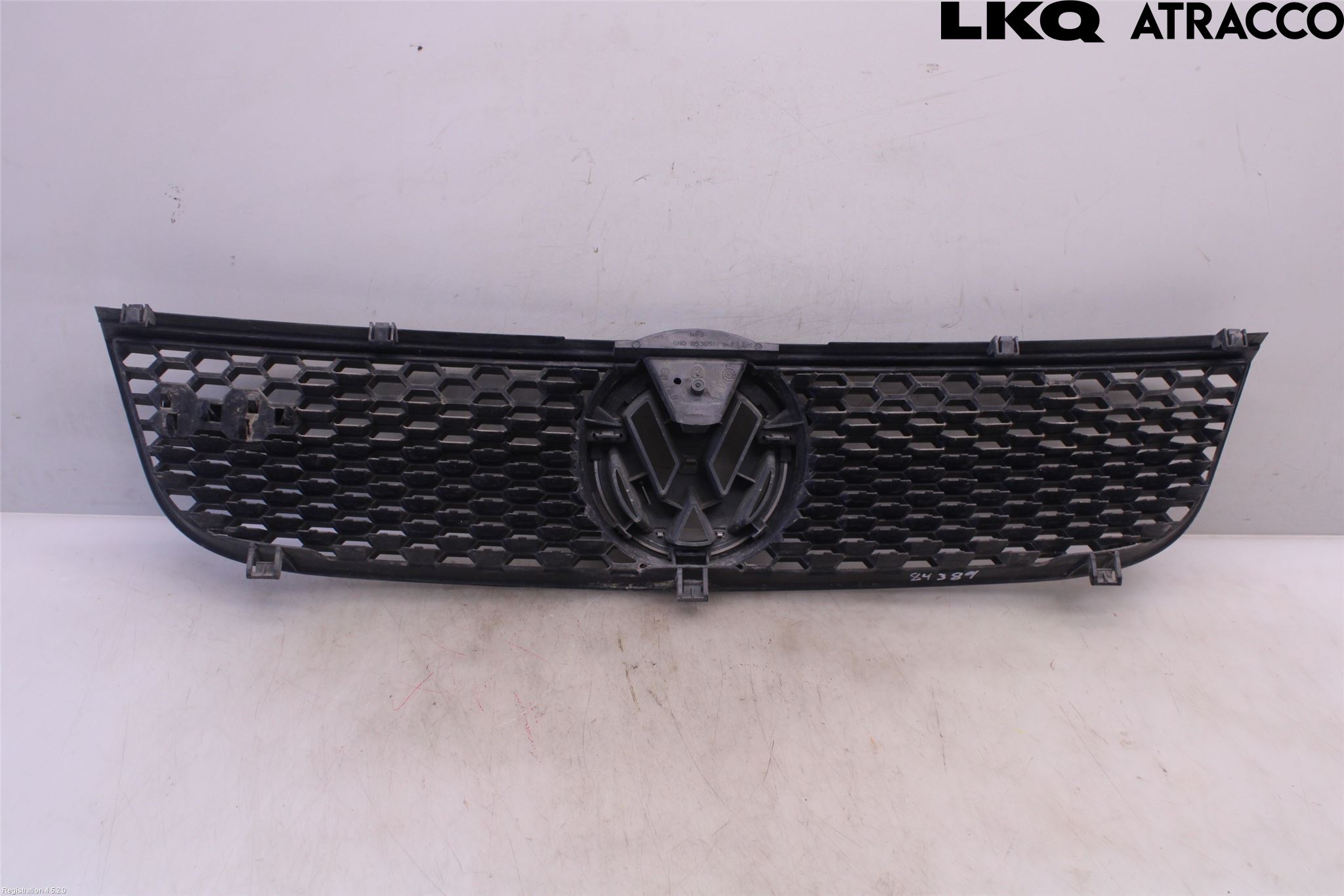 Volkswagen VW POLO 95-01 Grill Komp
