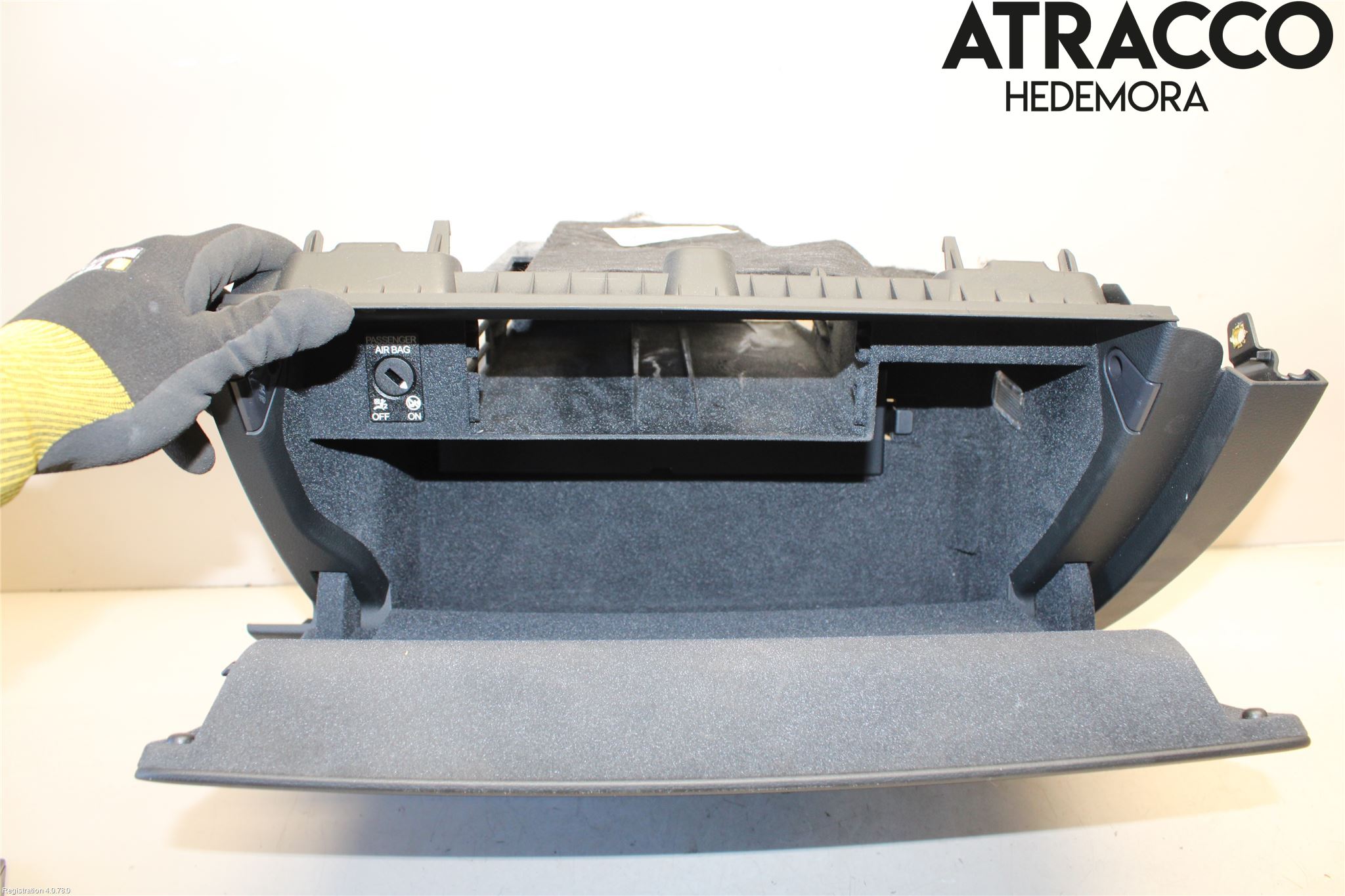 Audi A3/S3 8V 13-20 Handskfack