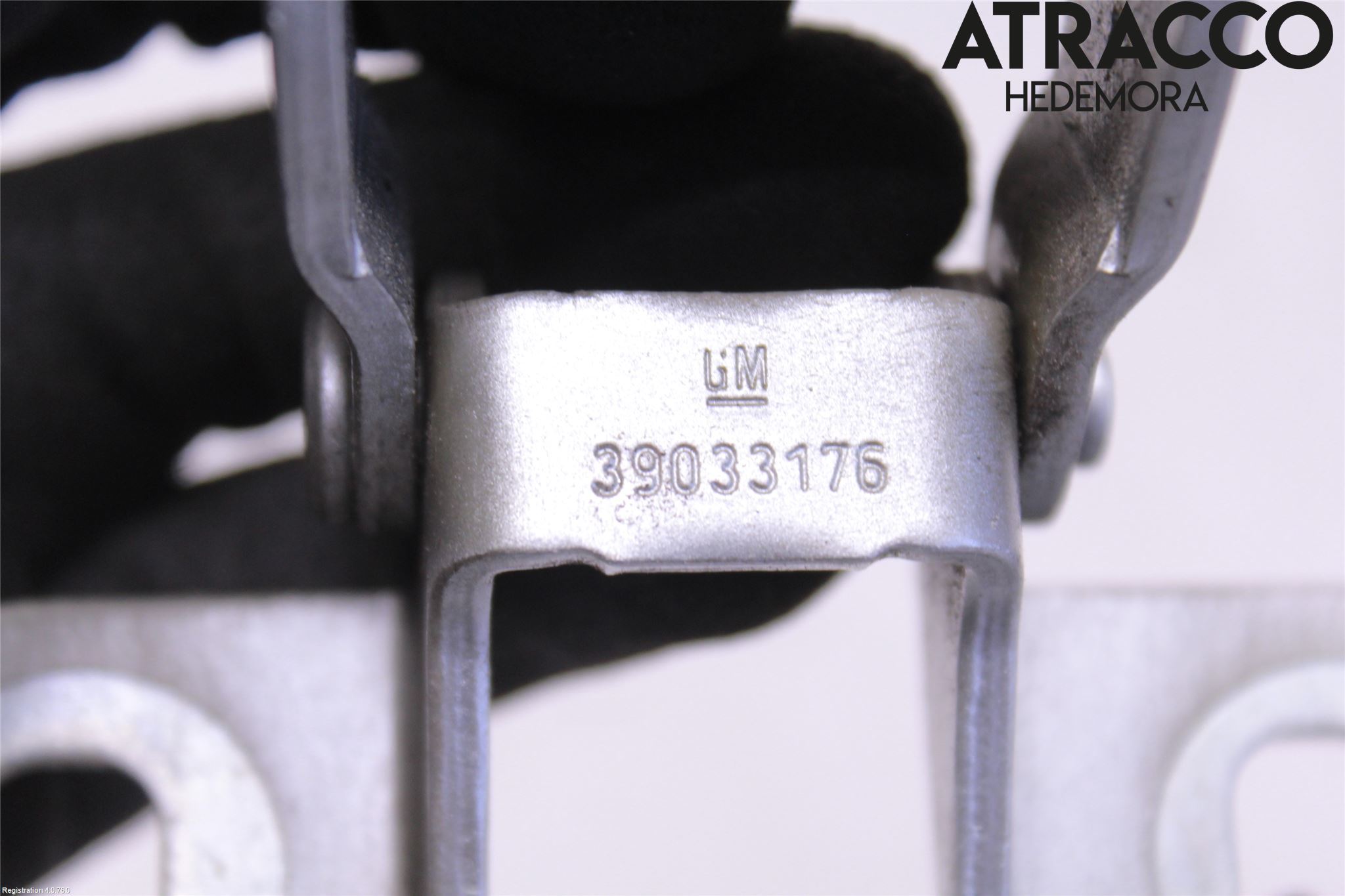 Opel ASTRA K 16-22 Bakluckegångjärn Vä