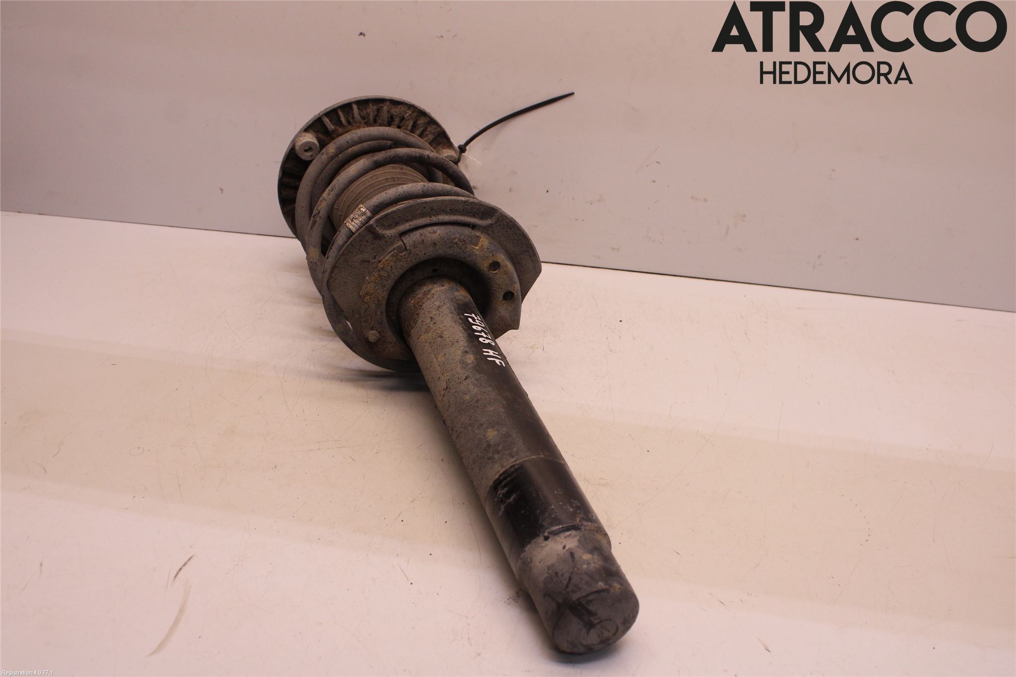 BMW 1 F20/F21 11-19 Fjäderben Fram Höger