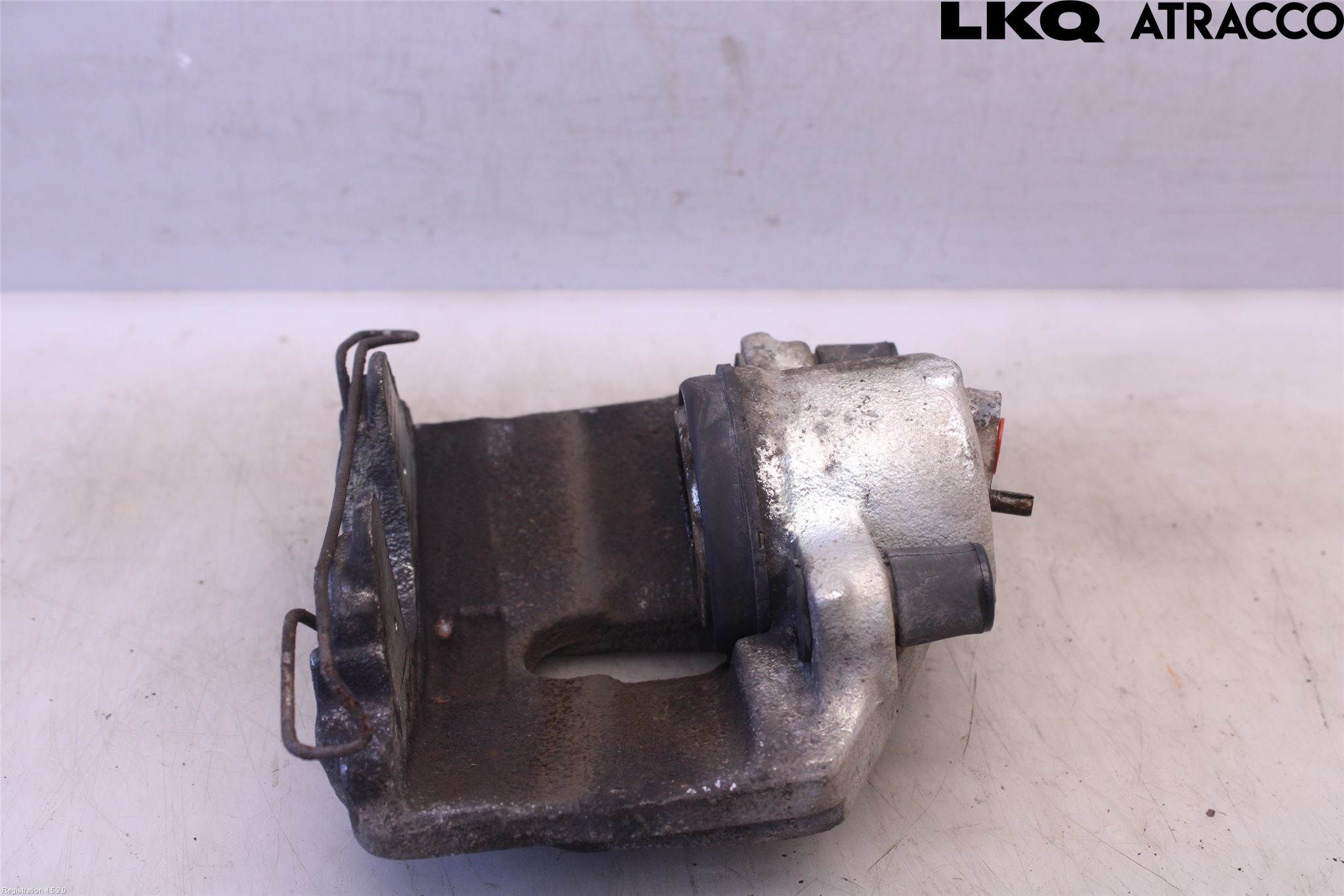 Volkswagen VW PASSAT 11-14 Bromsok Fram Vänster