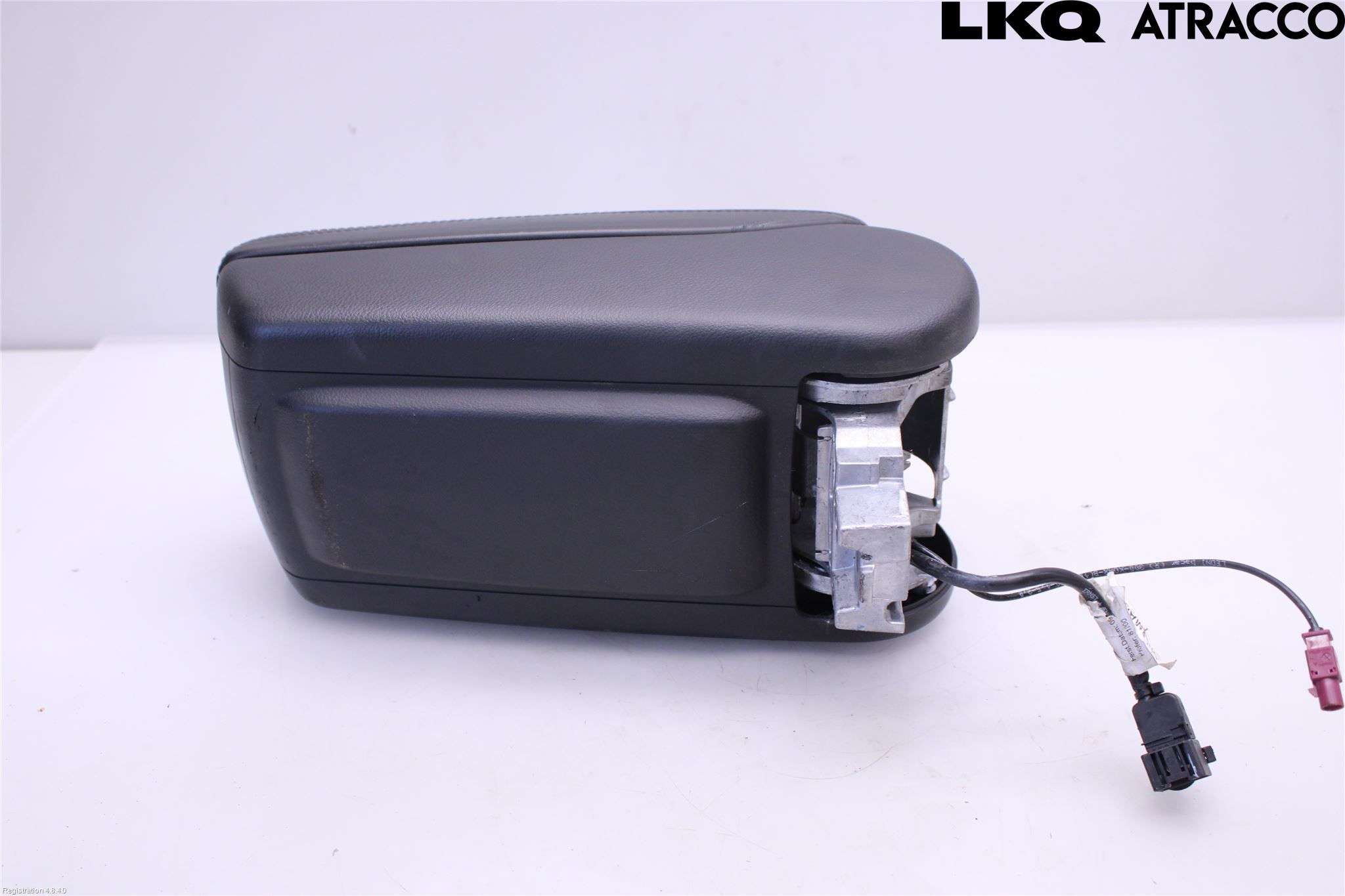 Audi A6/S6     05-11 Inredning Armstöd