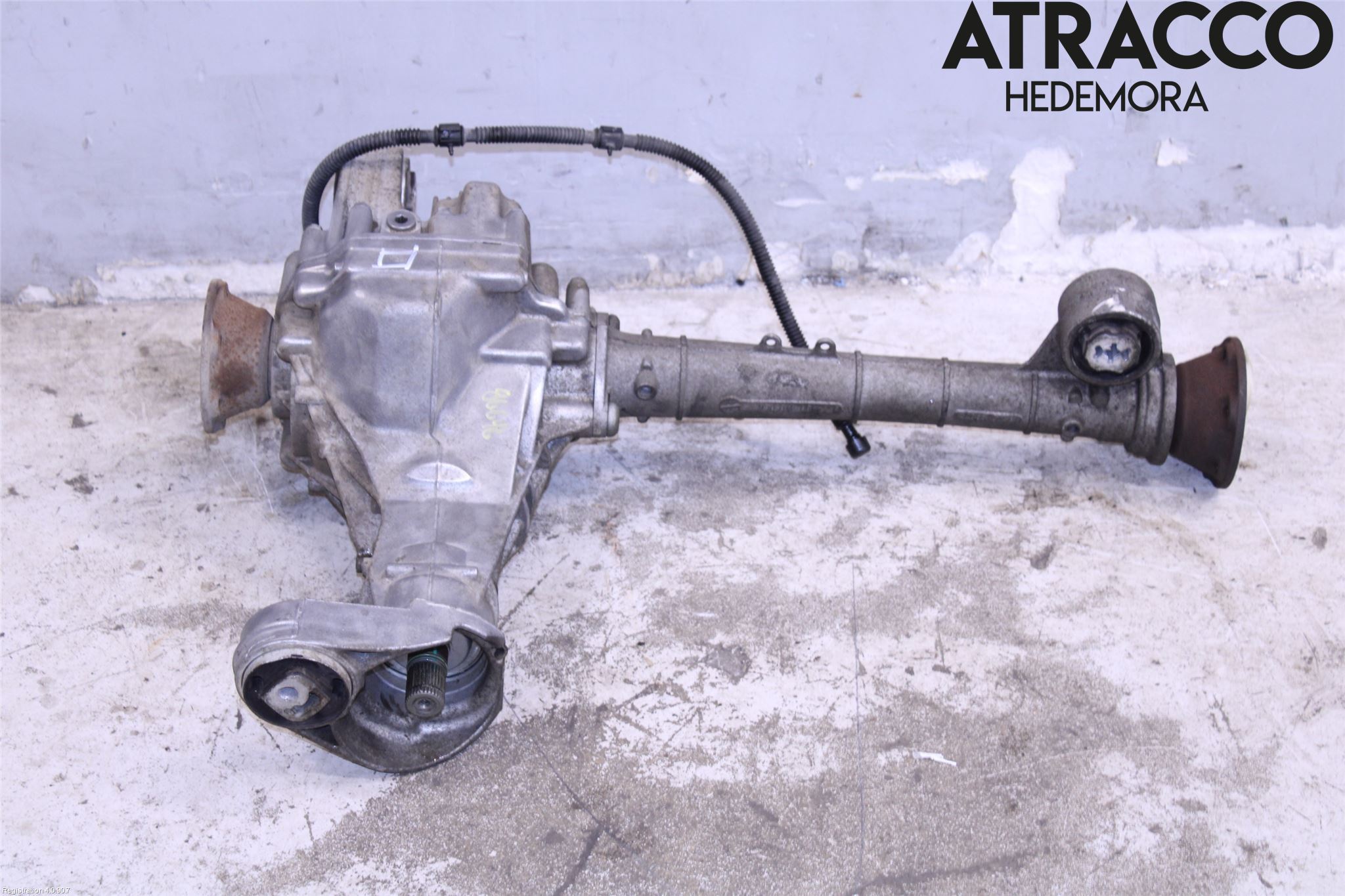 Volkswagen VW AMAROK 2H 10-22 Framvagn Diffrential