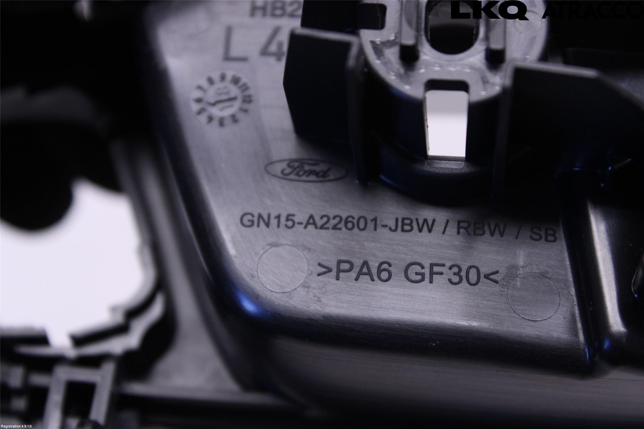 Ford ECOSPORT 17- Dörrhandtag Inre Vä