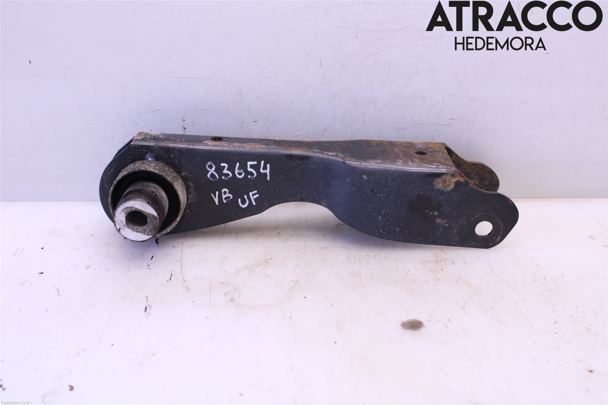 Jaguar F-PACE Bärarm Bak Vänster