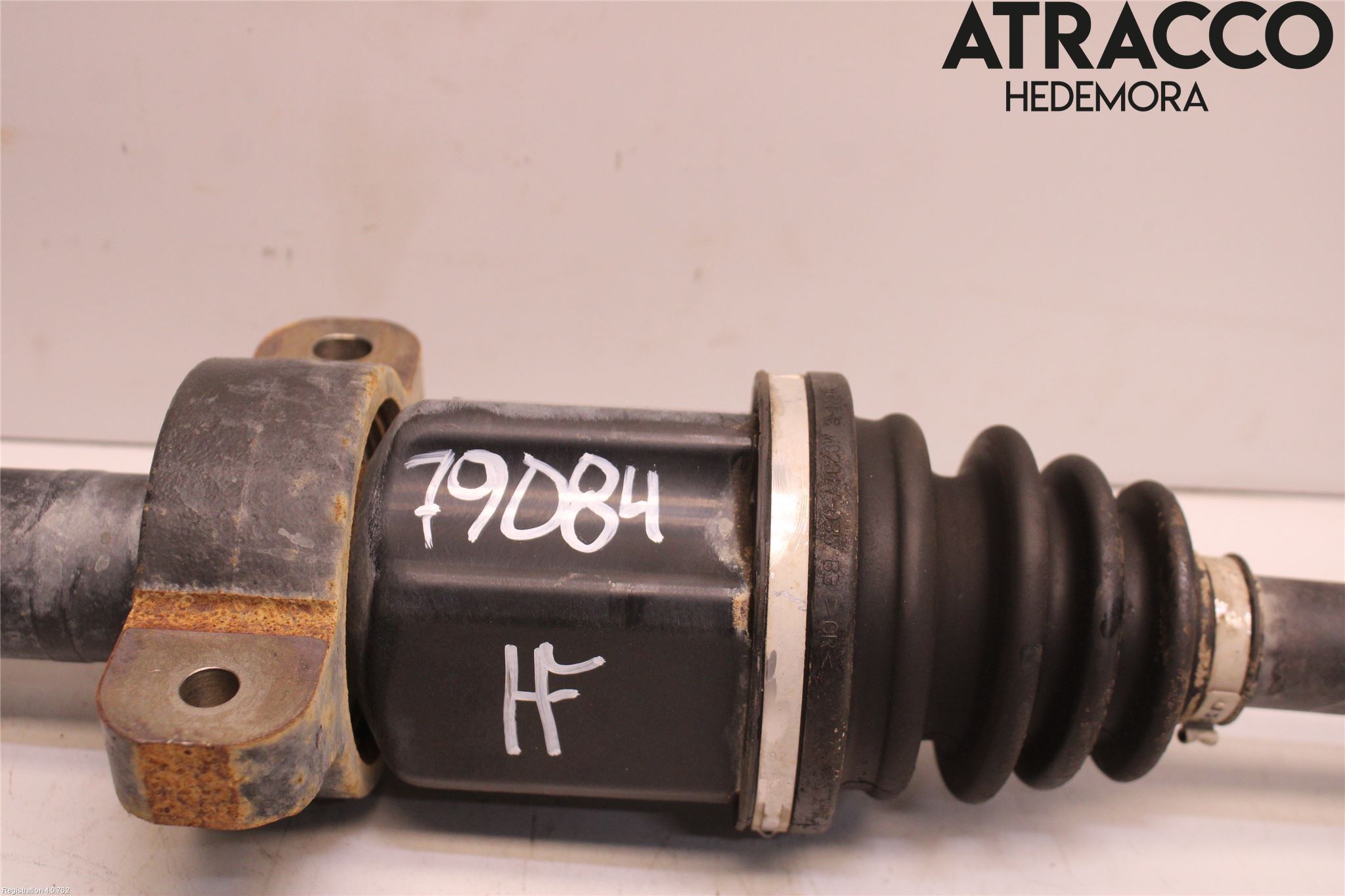 Toyota AVENSIS 16-18 Drivaxel Fram Höger