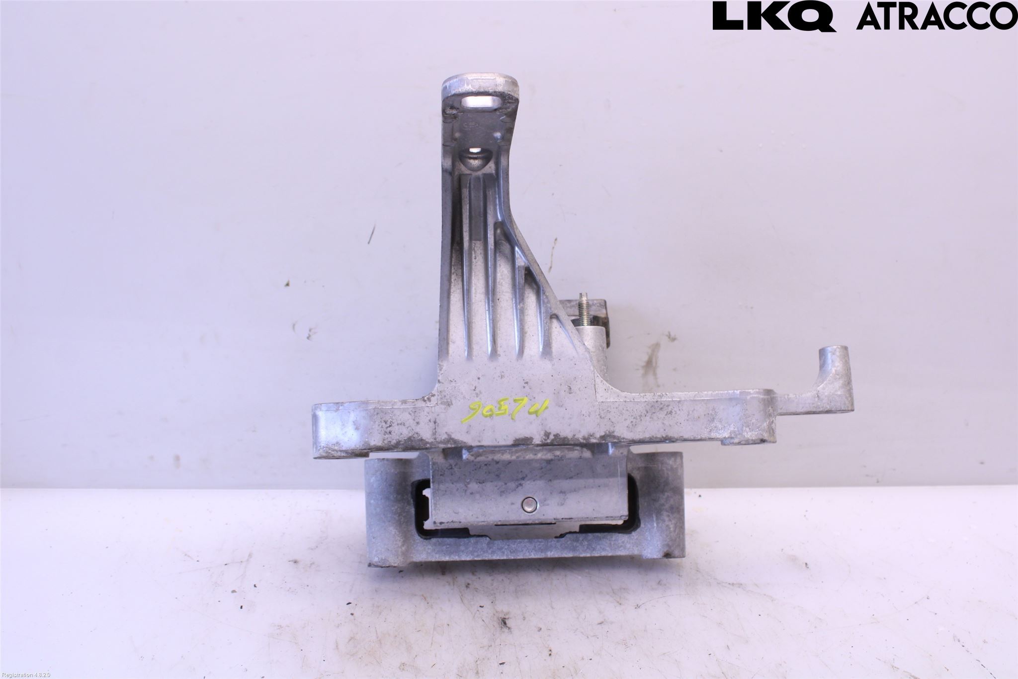 Mazda MX-30 20- Motorfäste