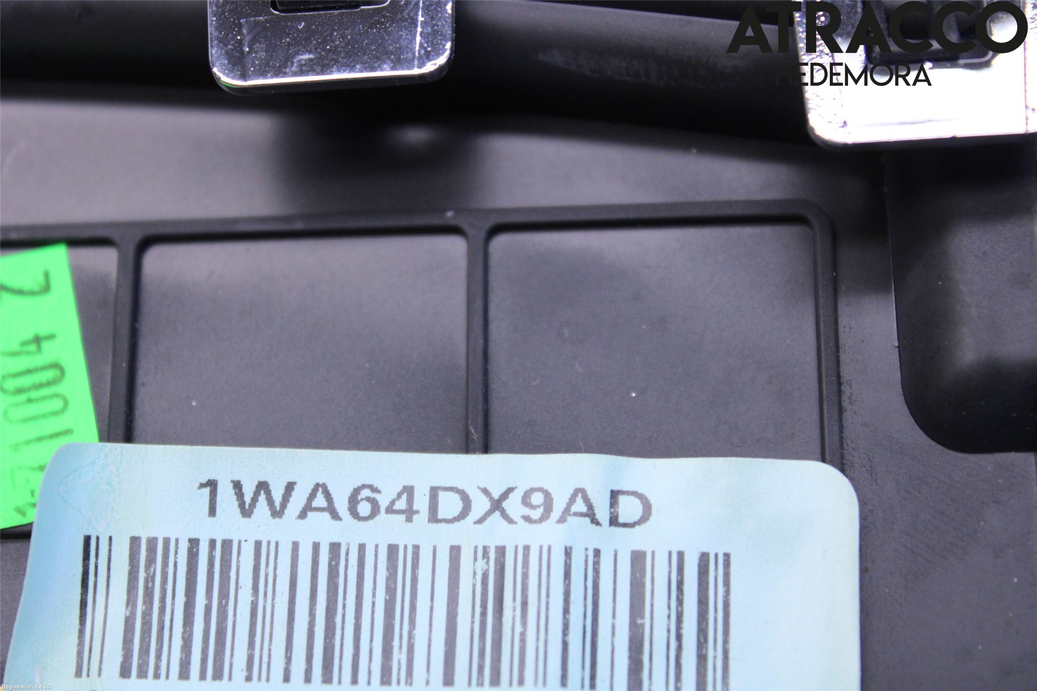 Dodge PICK UP RAM 81- Defrosterkanal-Munstycke