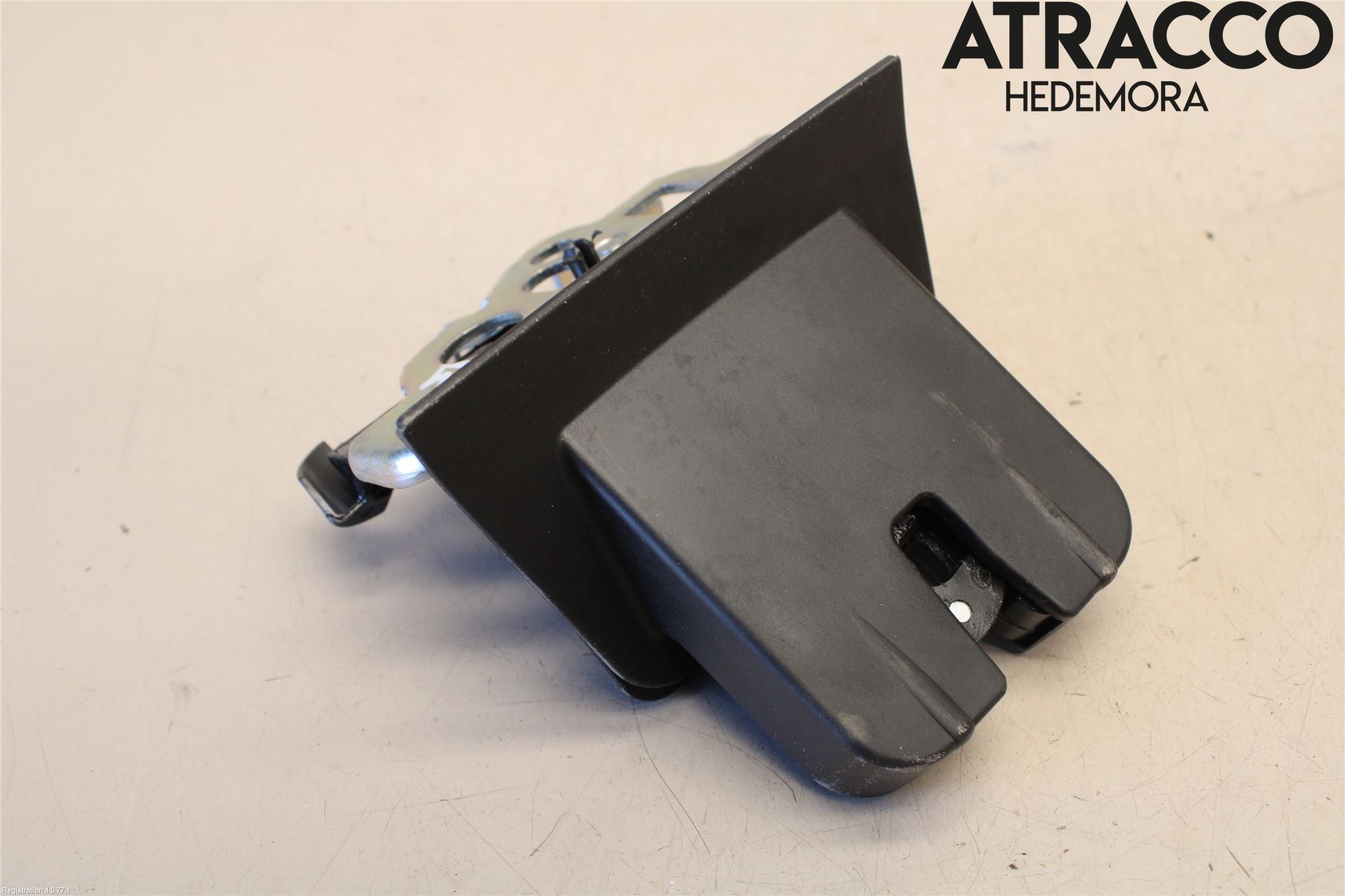 Audi A4 12-15 Låskista Baklucka