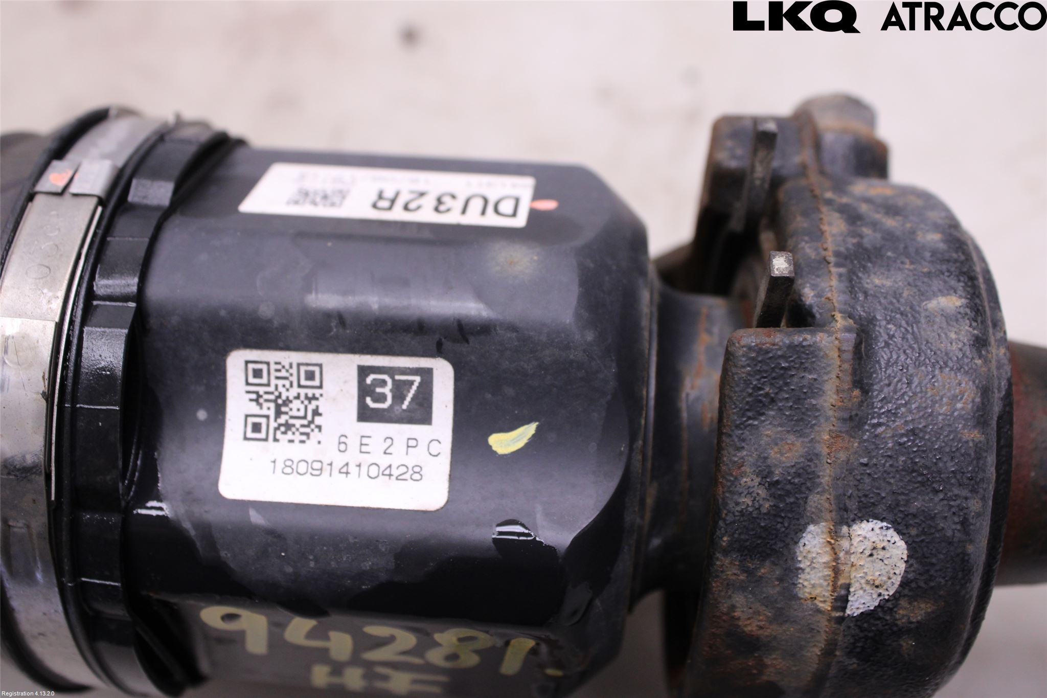 Toyota RAV4 13-18 Drivaxel Fram Höger