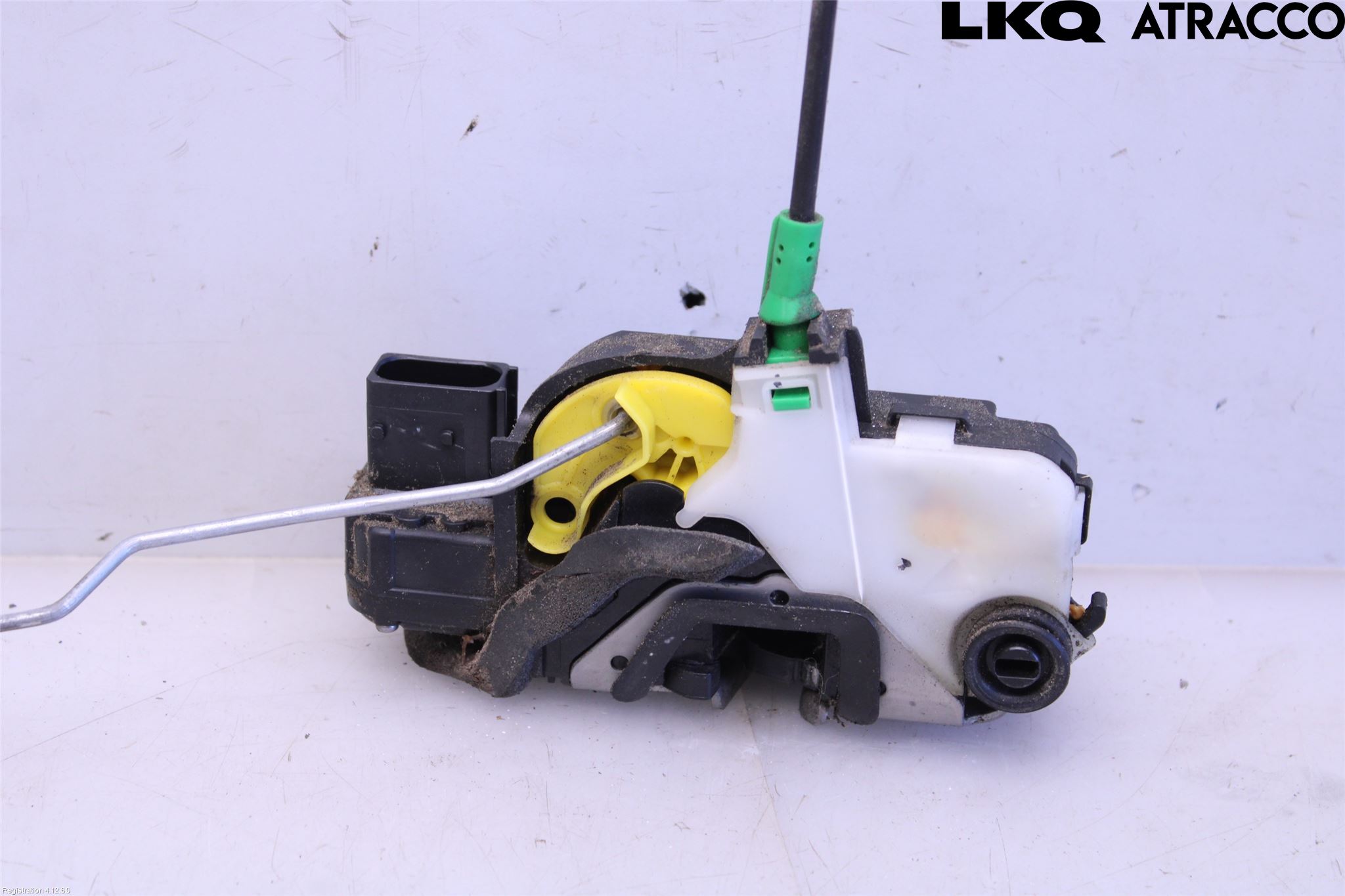 Opel ASTRA J 10-15 Låskista-Dörrlås