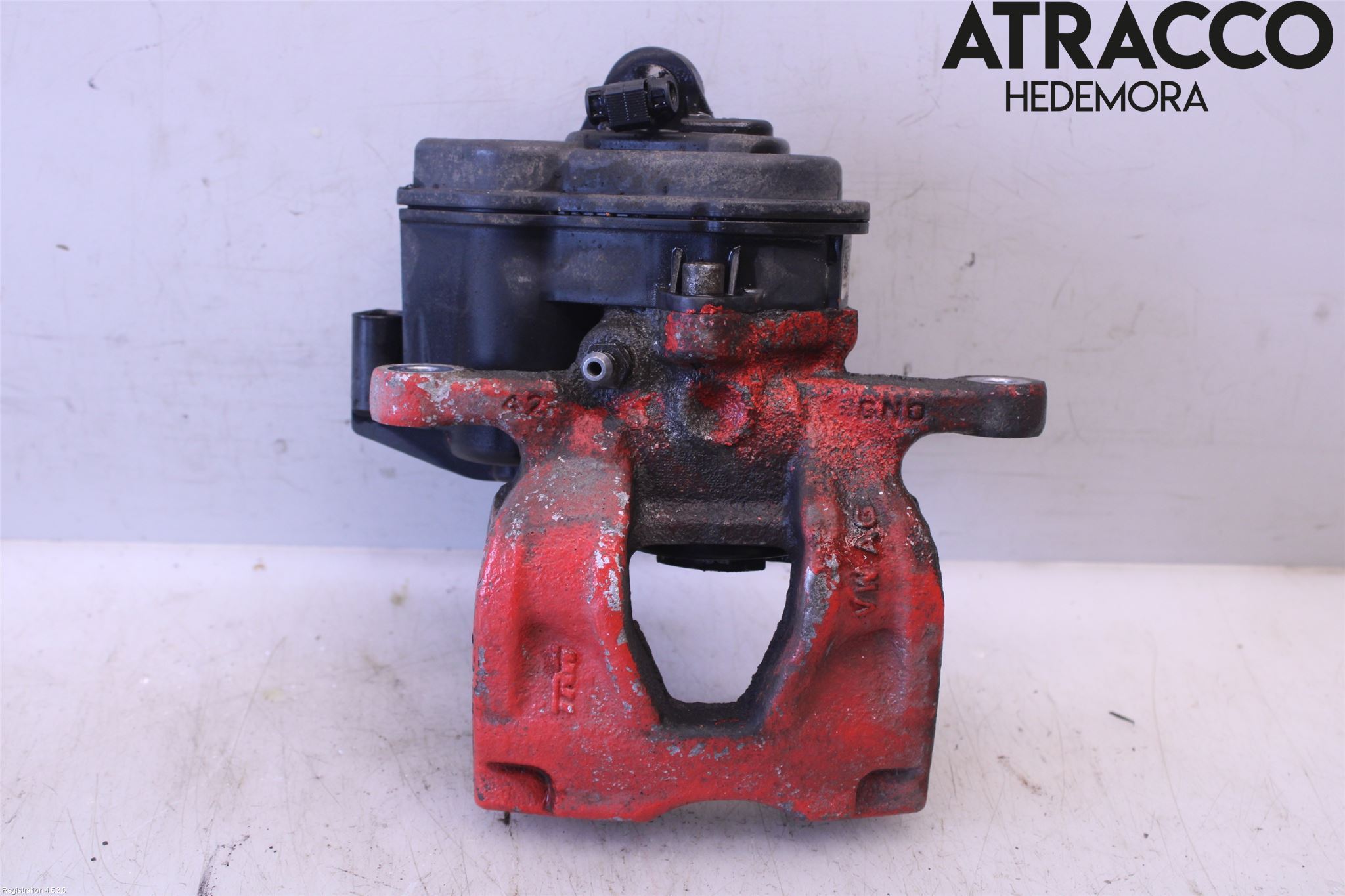 Audi A4/S4 B9 16-19 Bromsok Bak Höger