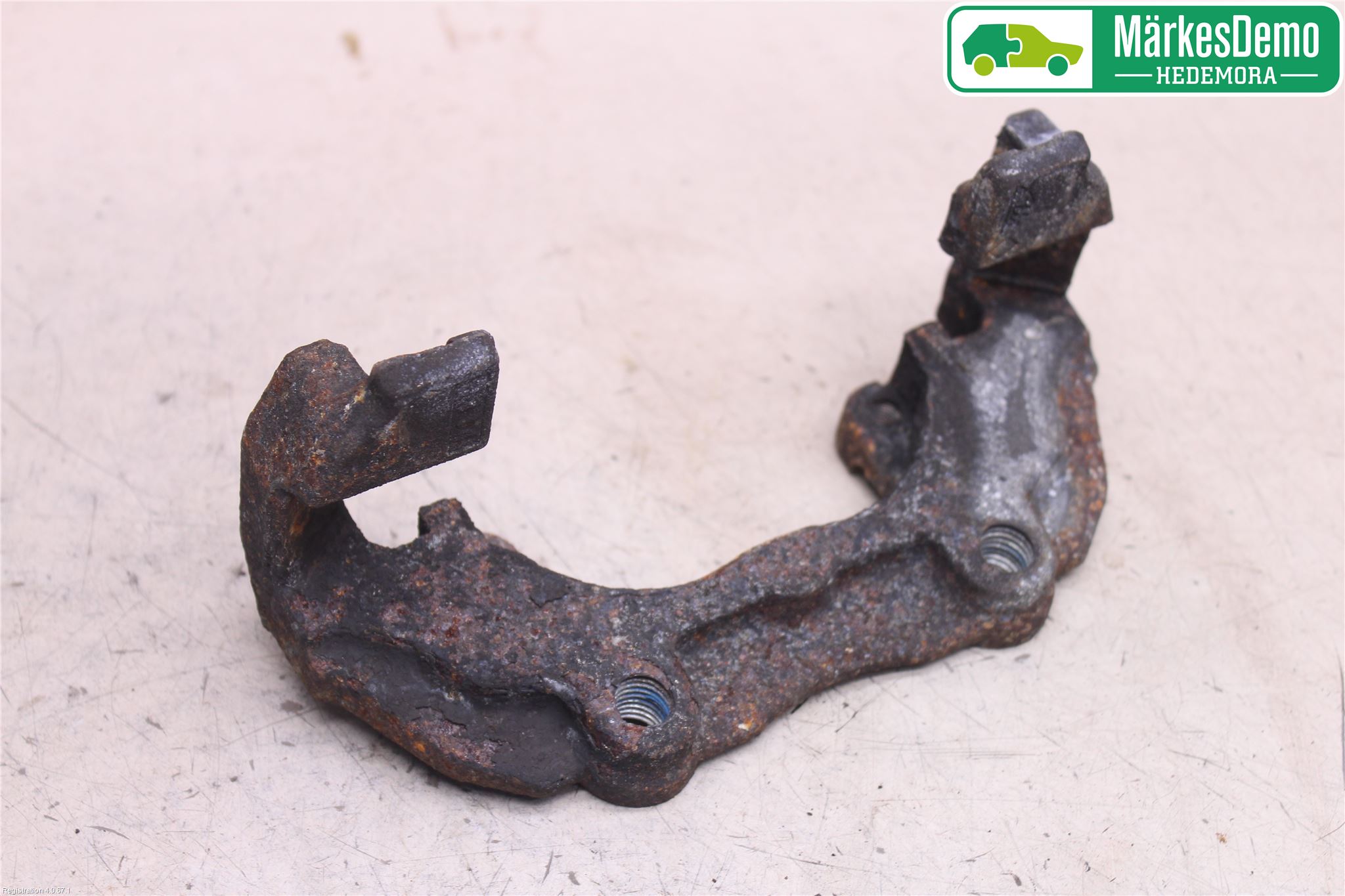 Ford TRANSIT/TOURNEO CONNECT 13-22 Bromsokshållare