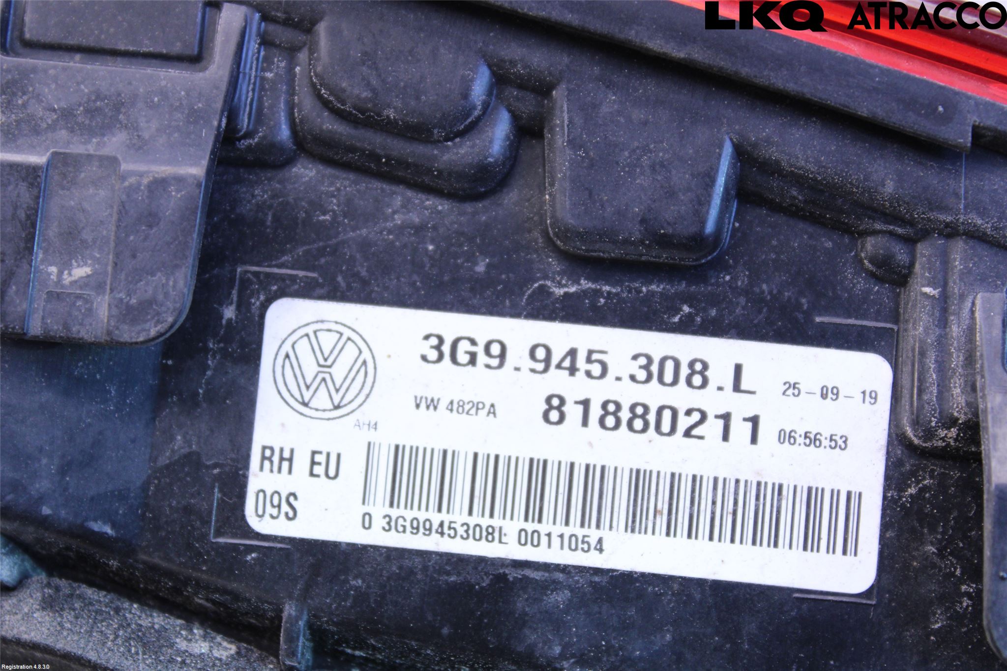 Volkswagen VW PASSAT 20-24 Bakljus Lucka Hö