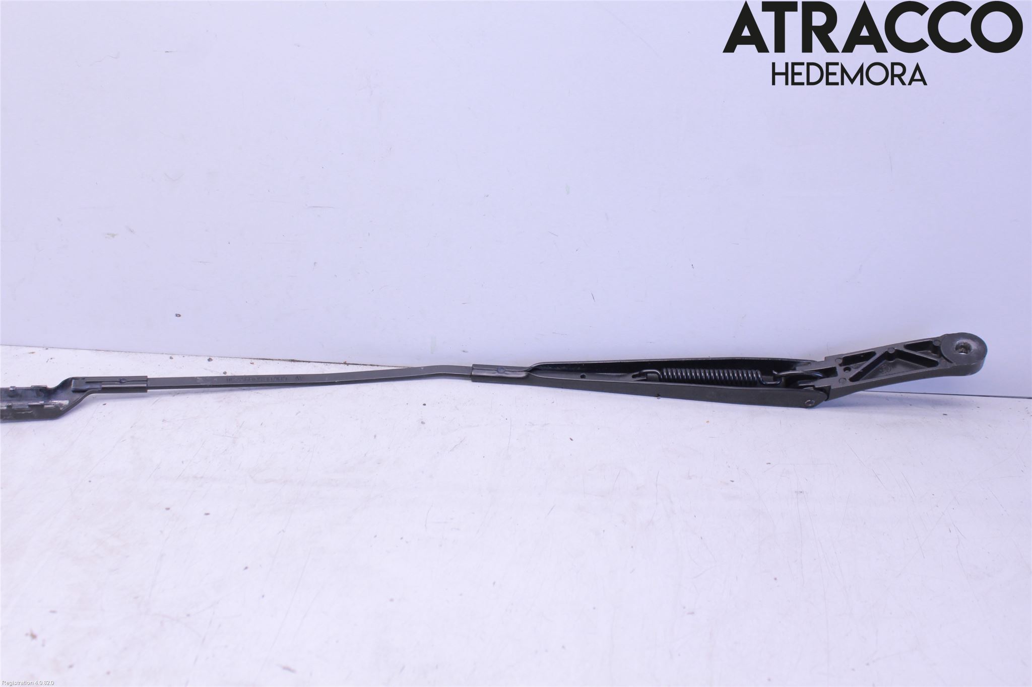 Volkswagen VW TIGUAN 16-24 Torkararm Armar Vindruta