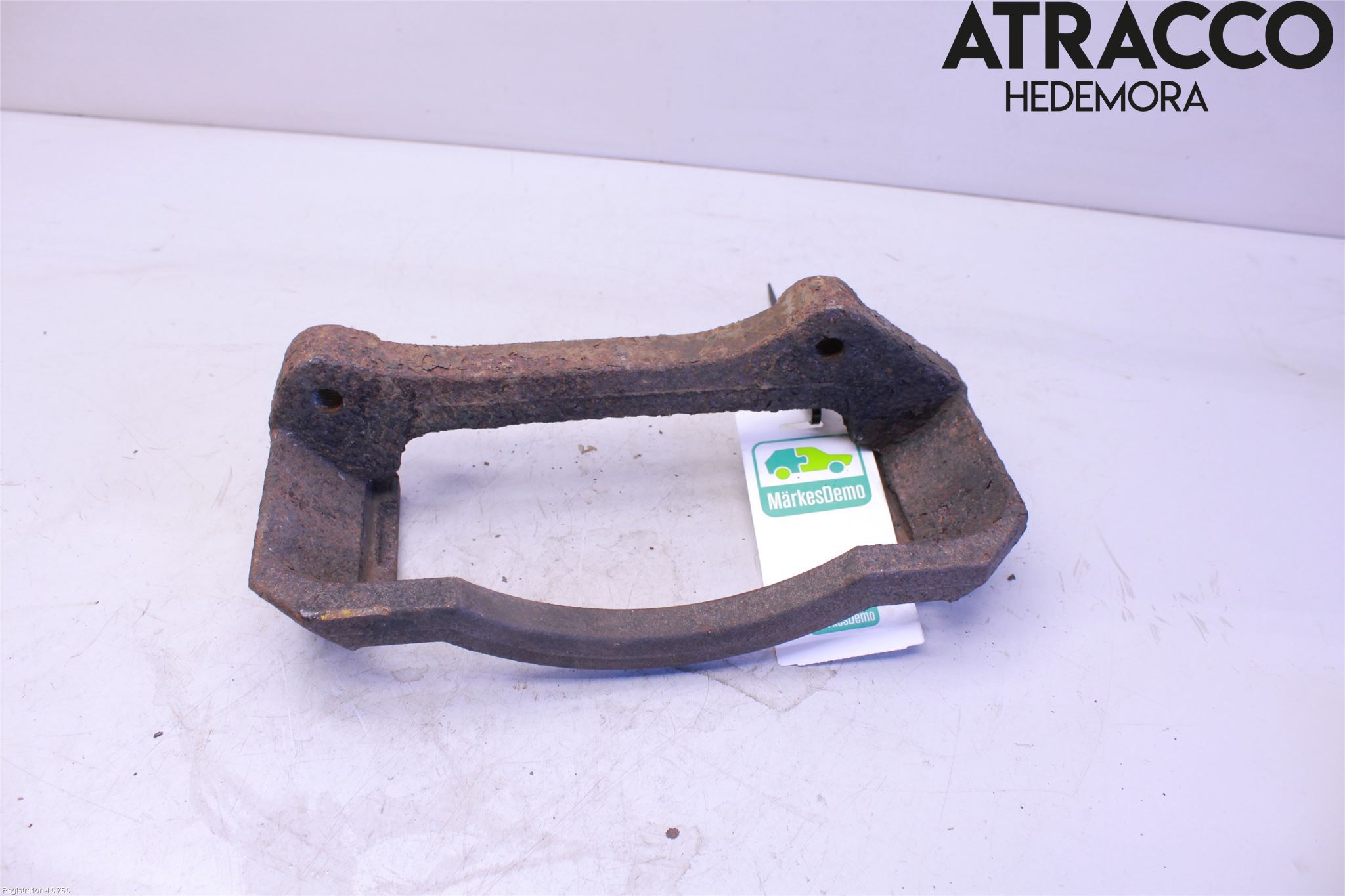 Dodge PICK UP RAM 81- Bromsokshållare