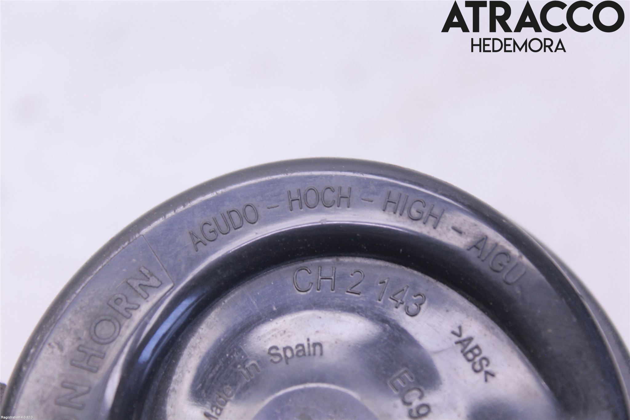 Volkswagen VW CADDY      04-10 Signalhorn