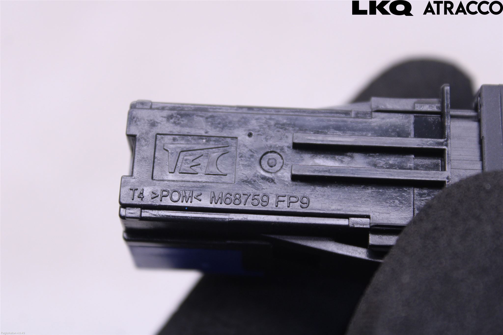 Toyota COROLLA 19- Strömställare Övrigt