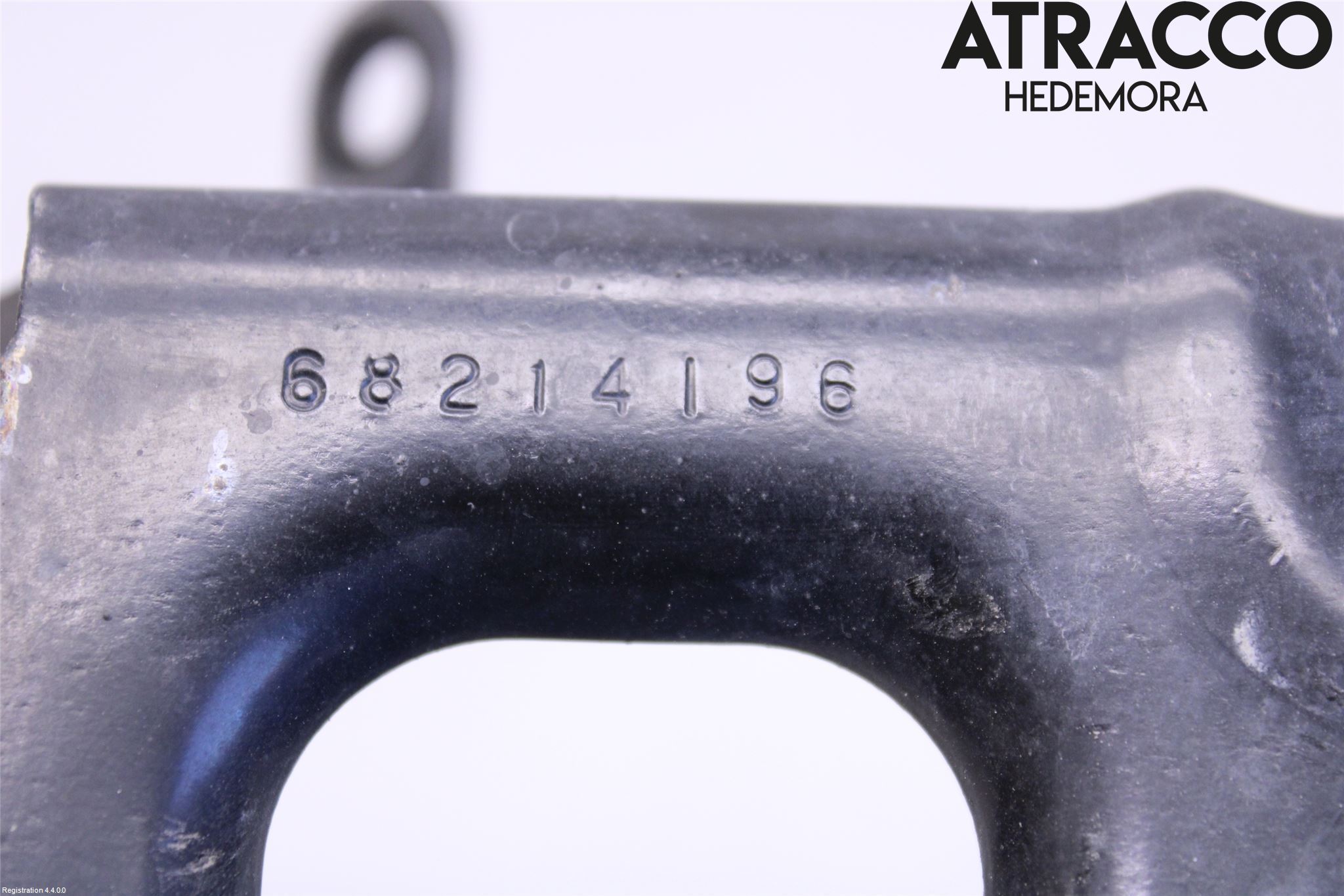 Dodge PICK UP RAM 81- Stötfångarfäste Fram Hö