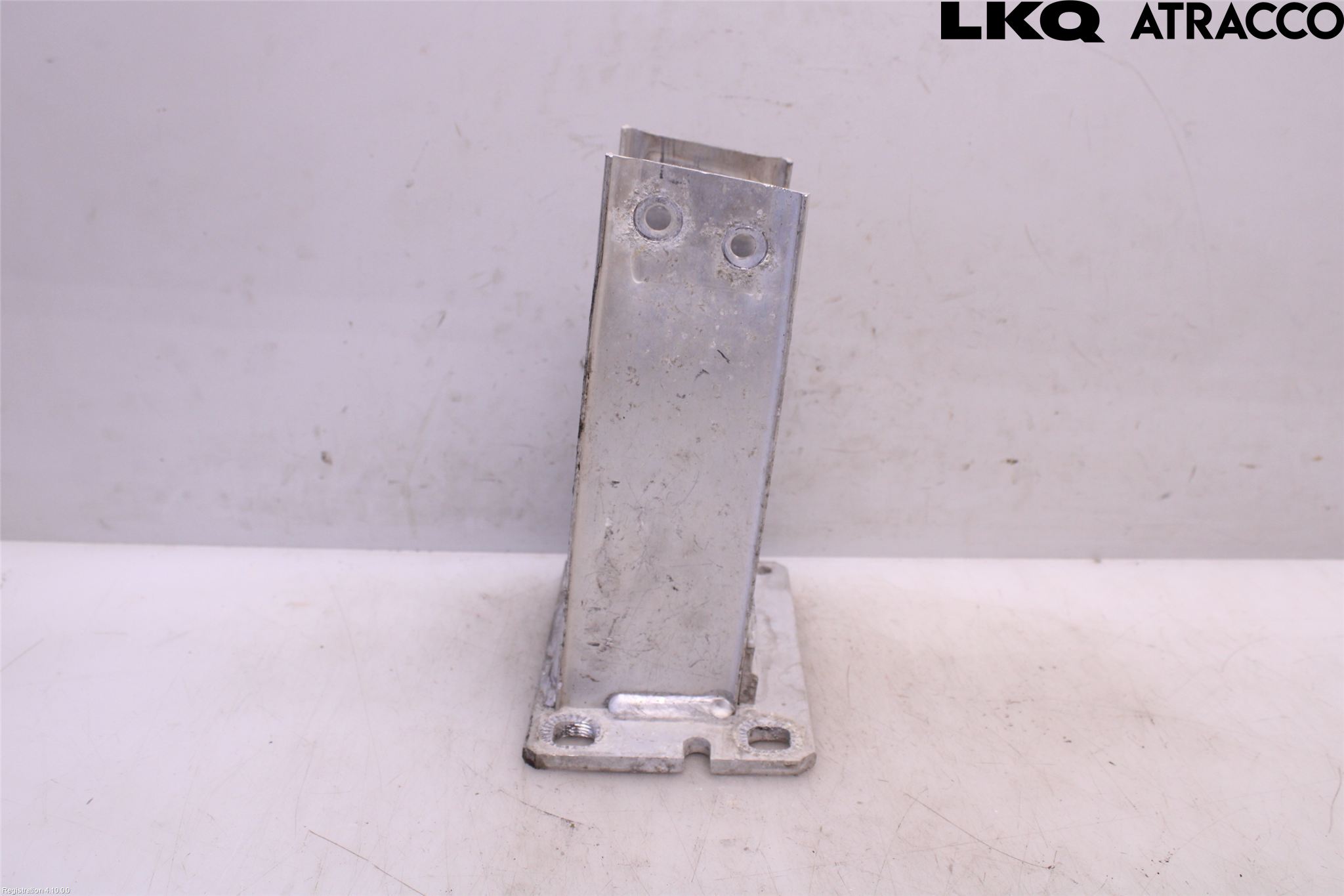 Audi A4/S4 08-11 Stötfångarbärjärn Fram