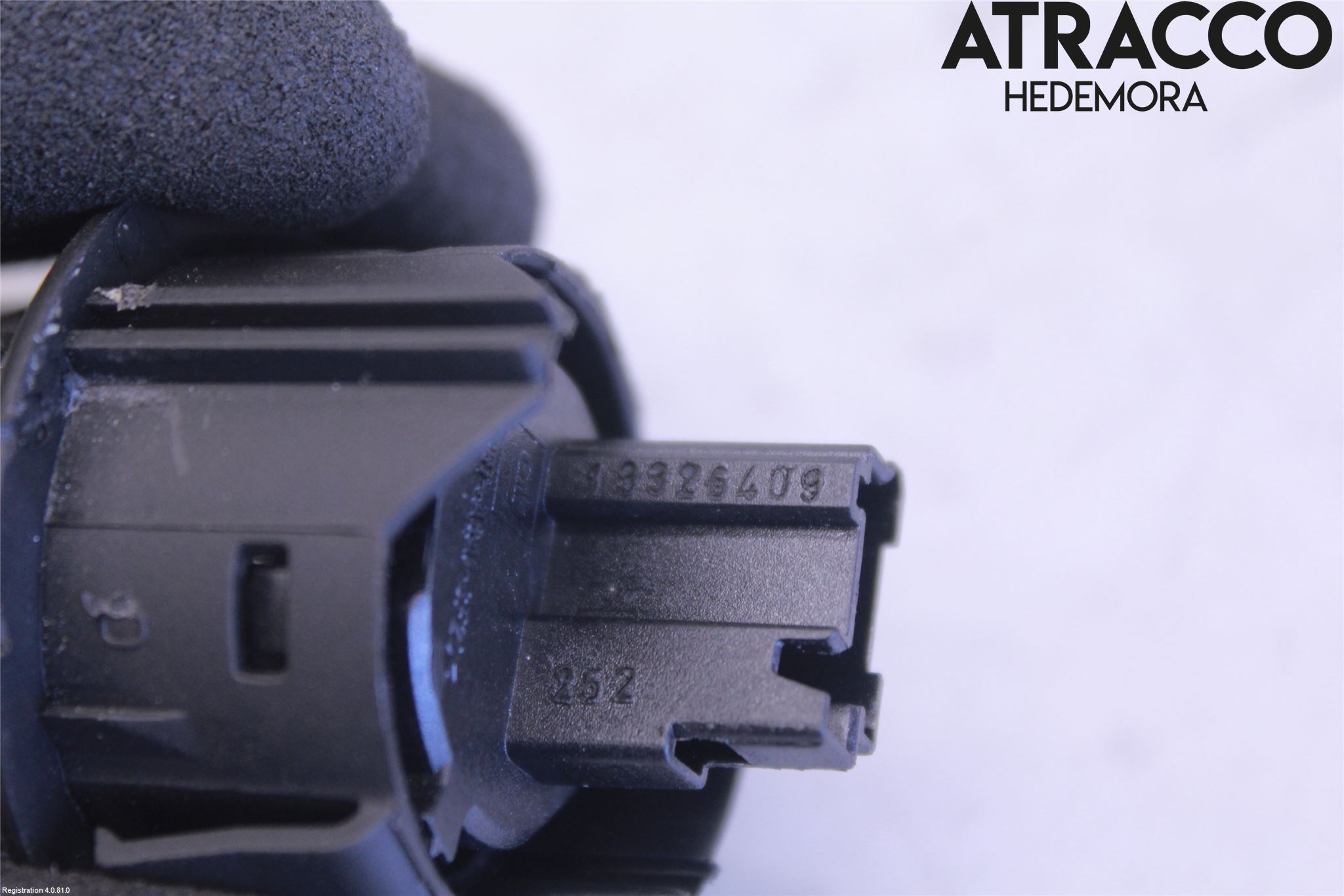 Opel INSIGNIA 09-16 Strömställare Baklucka