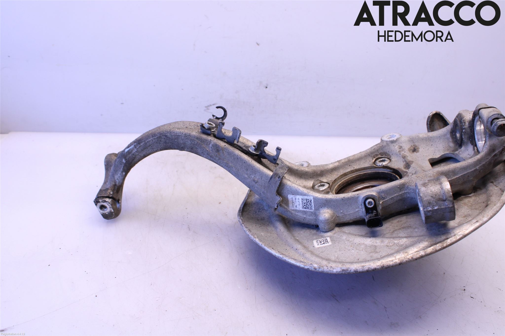 Audi A4/S4 B9 16-19 Styrspindel Lagerhus Hö