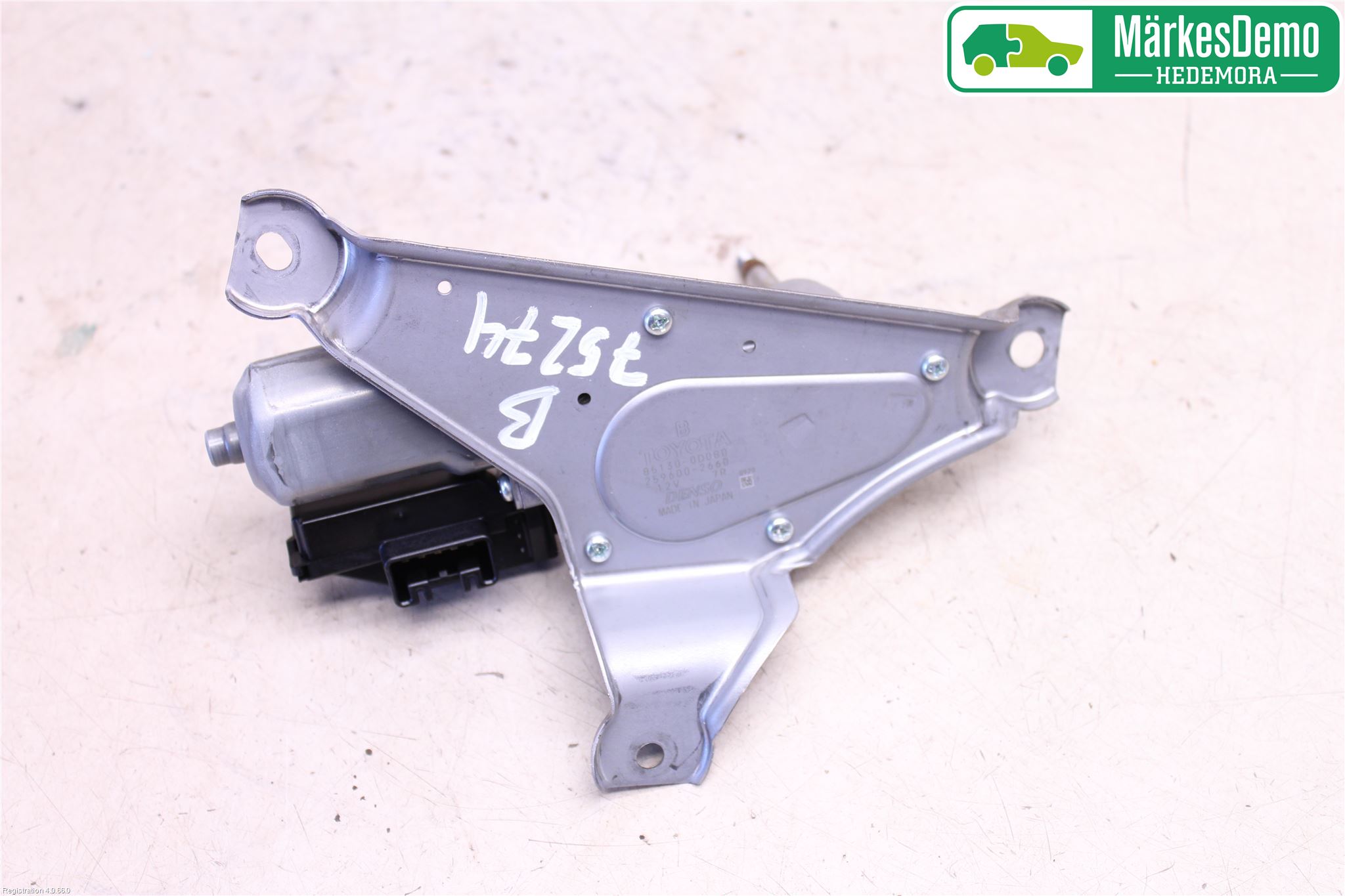 Toyota YARIS XP130 15-20 Torkarmotor Baklucka