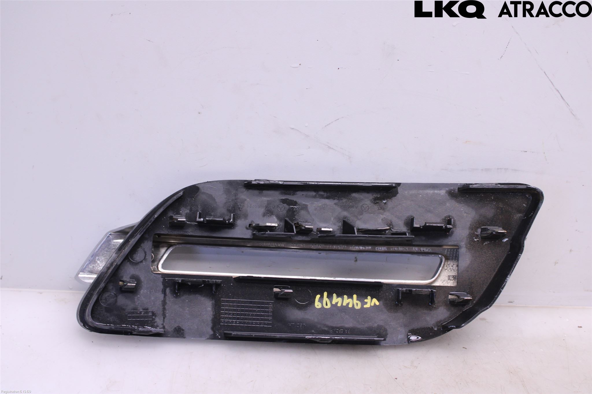 Mercedes-Benz MB ML/GLE-KLASS (W166) 12-18 Dimljussarg Fram