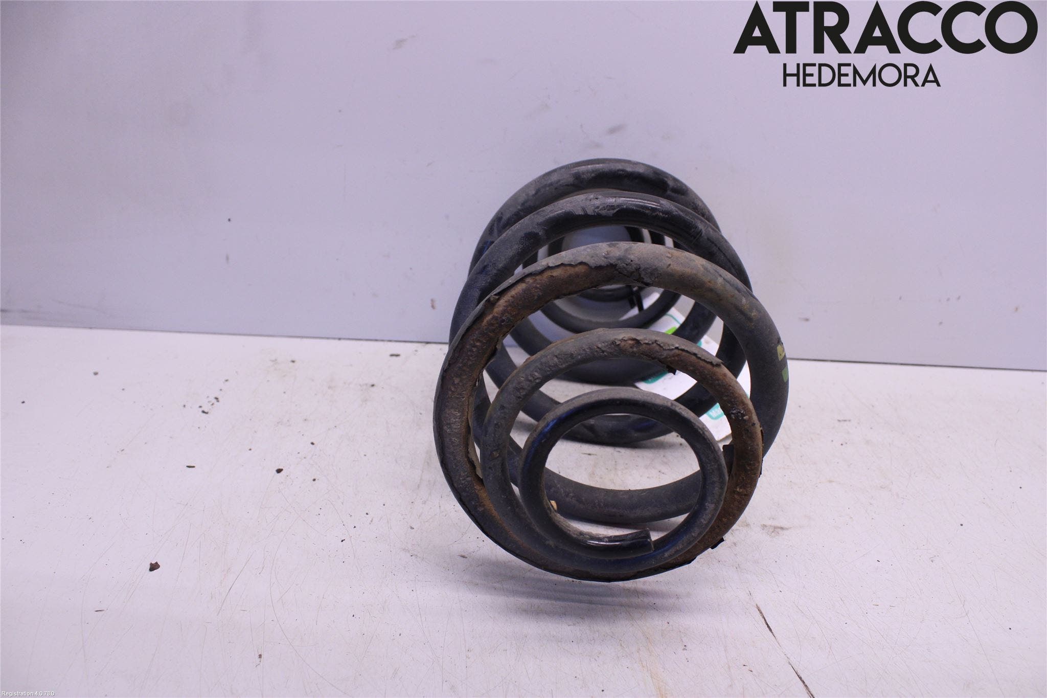 Opel VIVARO 15-19 Fjäder Bak