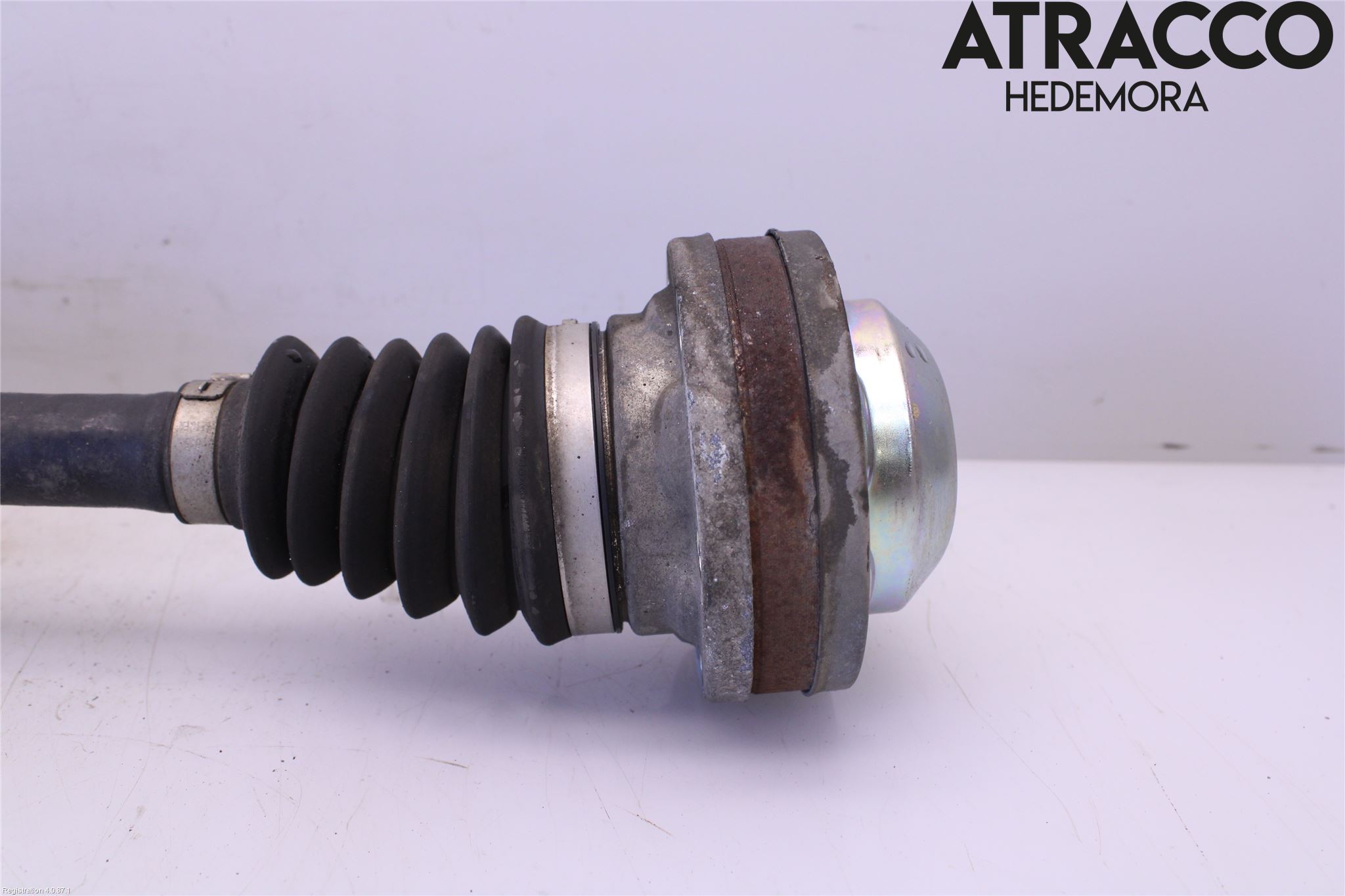 Audi A3/S3 8V 13-20 Drivaxel Fram Vänster