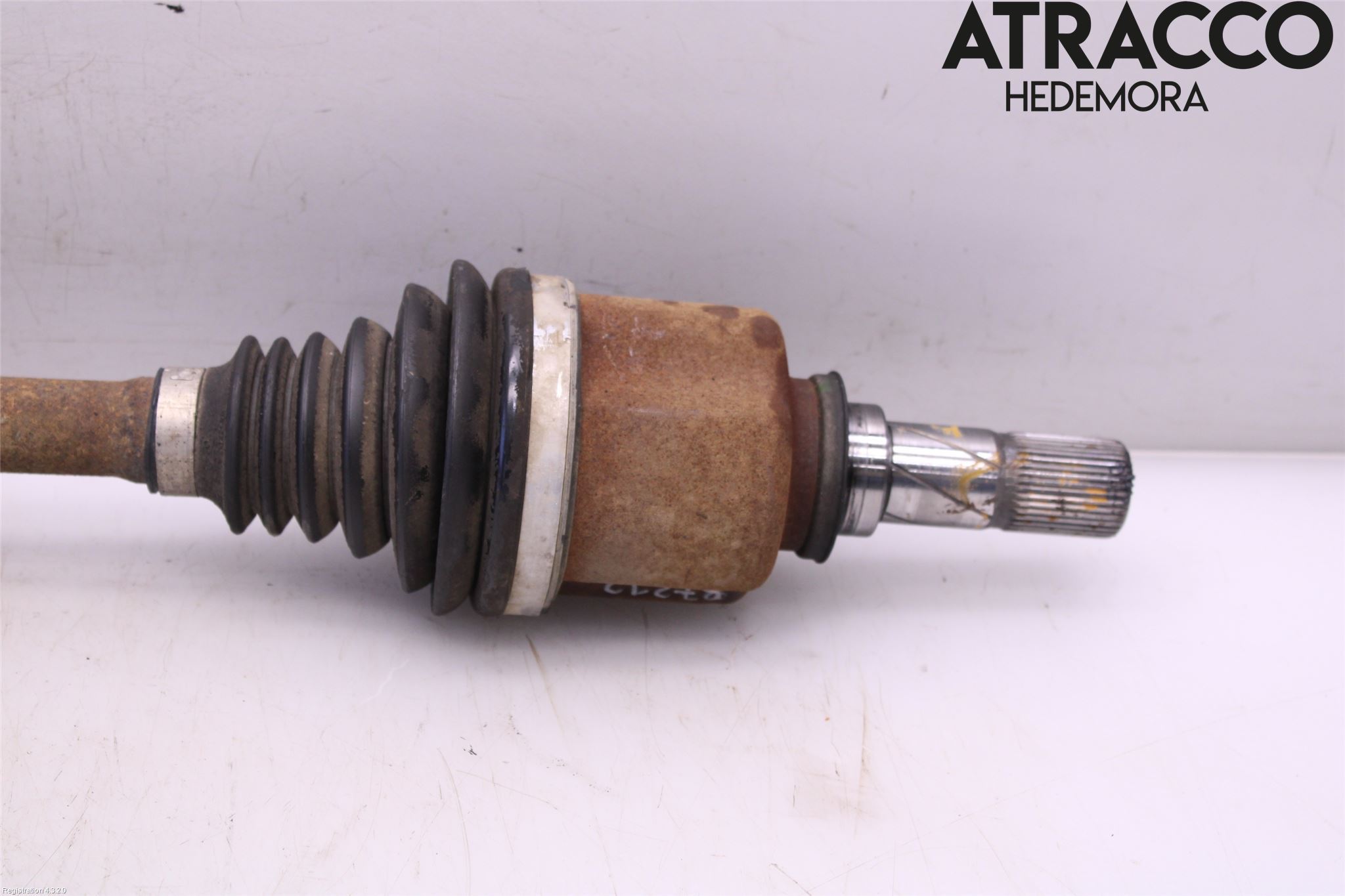 Renault TRAFIC/E-TECH 15- Drivaxel Fram Vänster