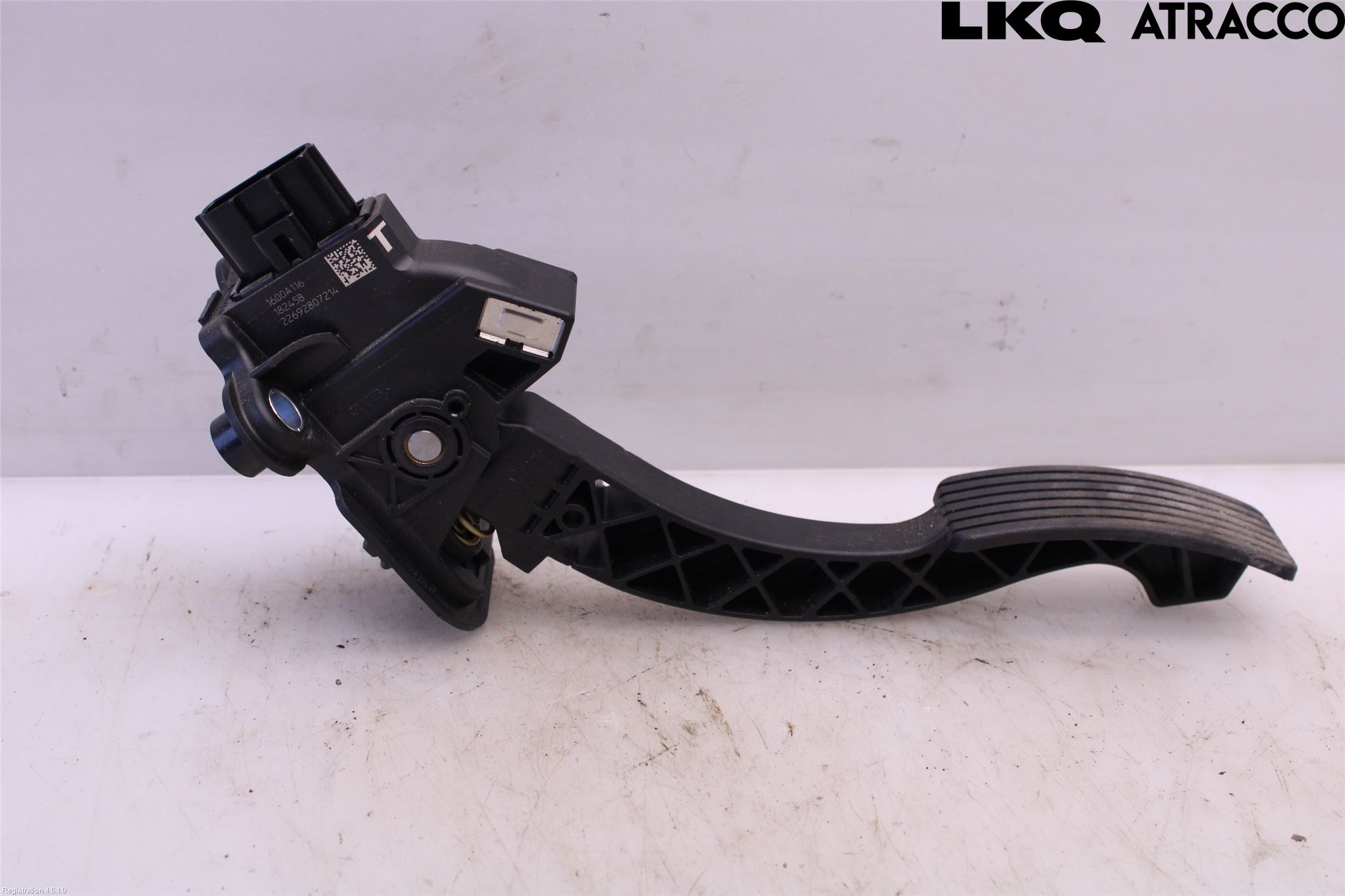 Mitsubishi OUTLANDER 13-21 Gaspedal