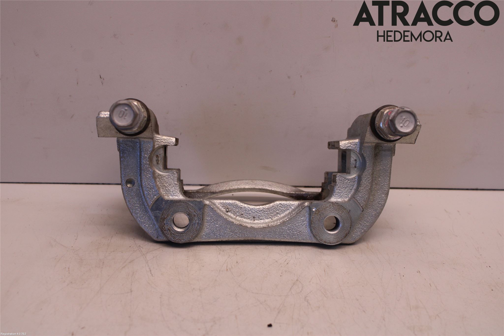 Lexus UX/300e 19- Bromsokshållare