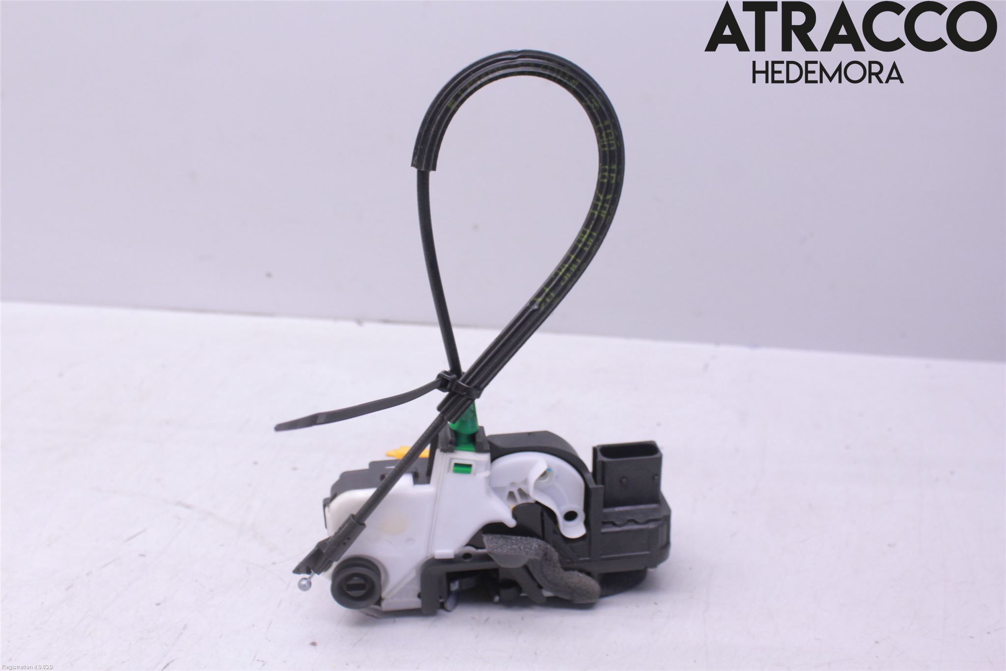 Opel INSIGNIA 17- Låskista-Dörrlås