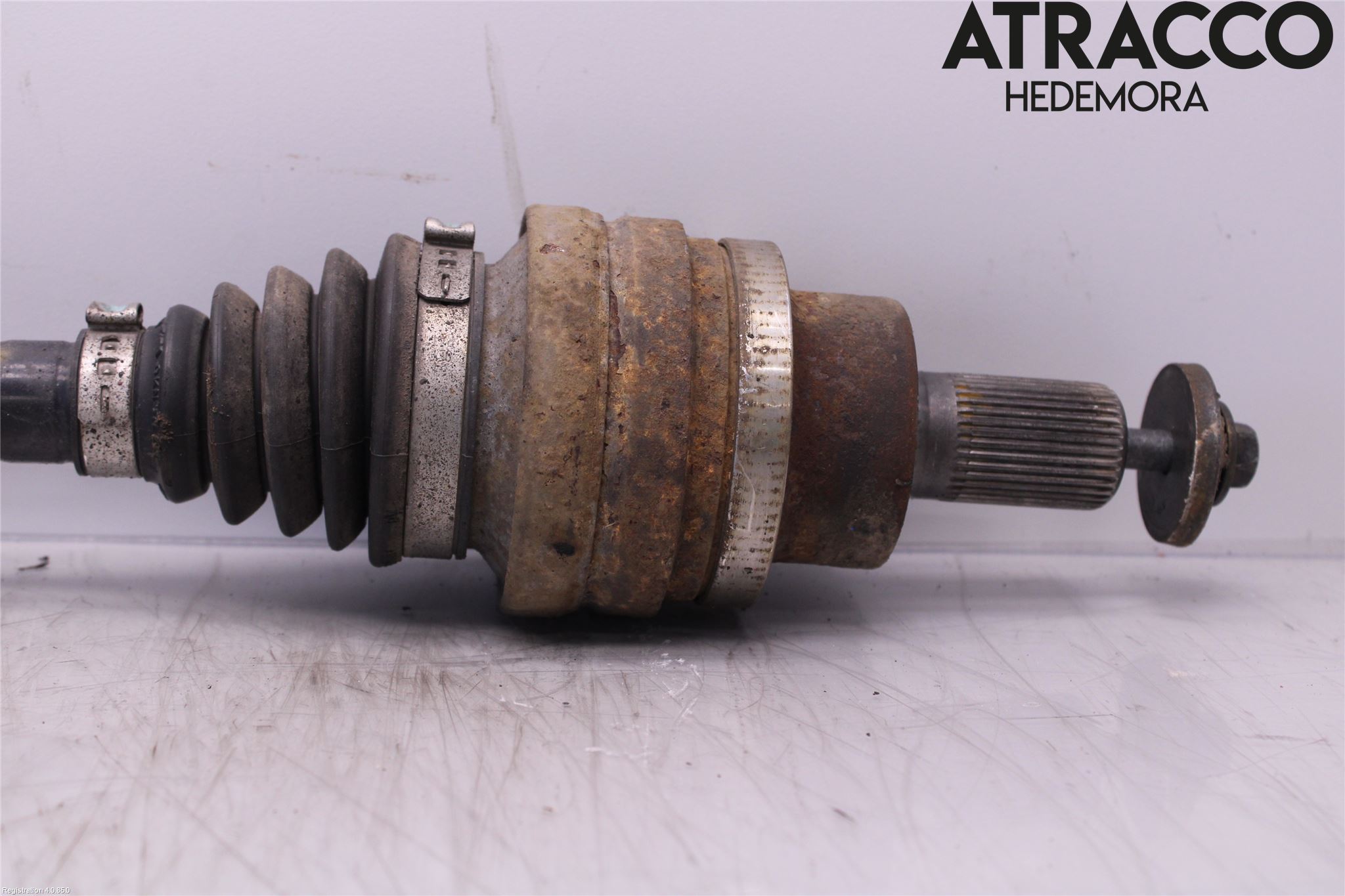 Volvo XC70 08-13 Drivaxel Bak Höger