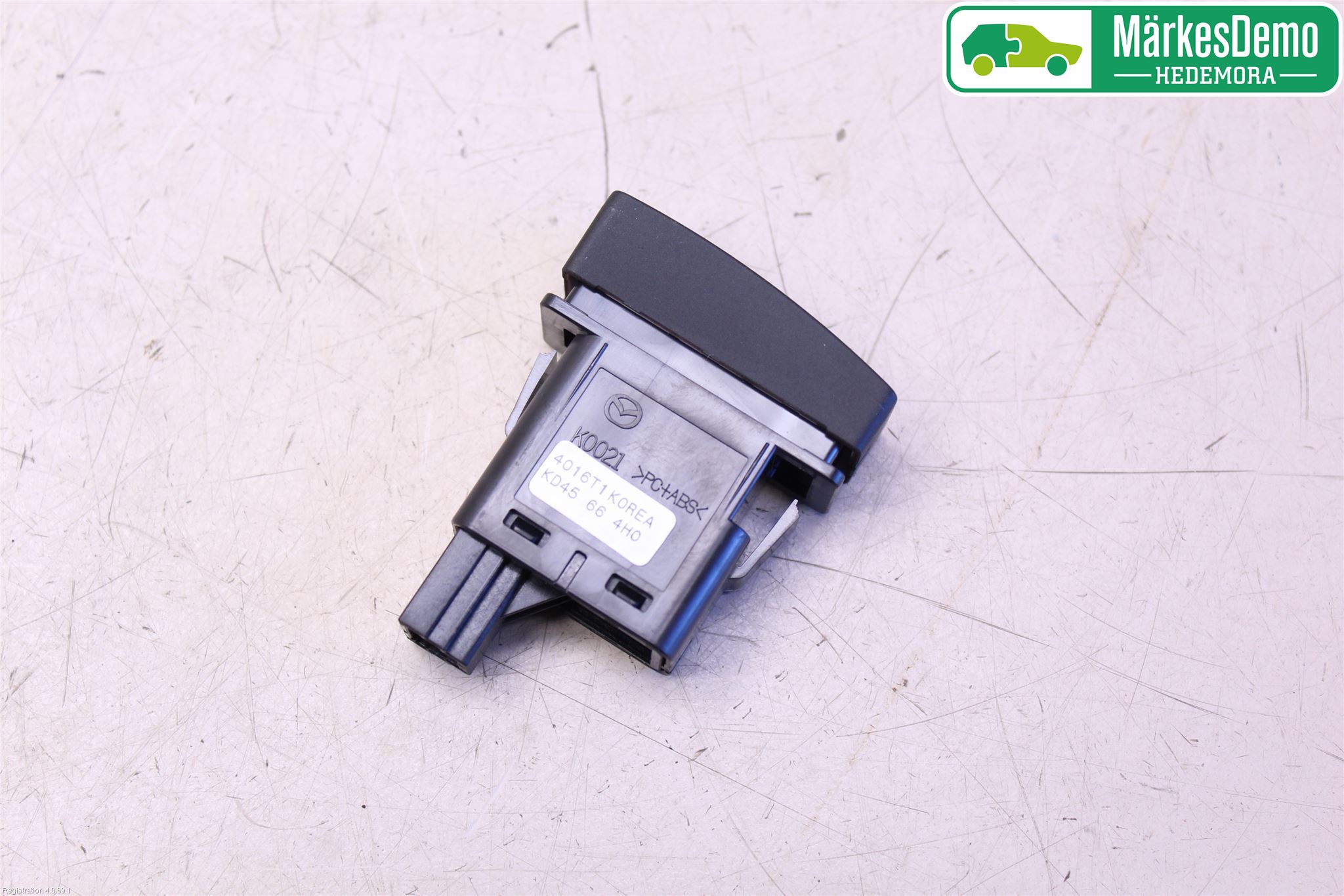 Mazda CX-5 12-17 Strömställare Varnings