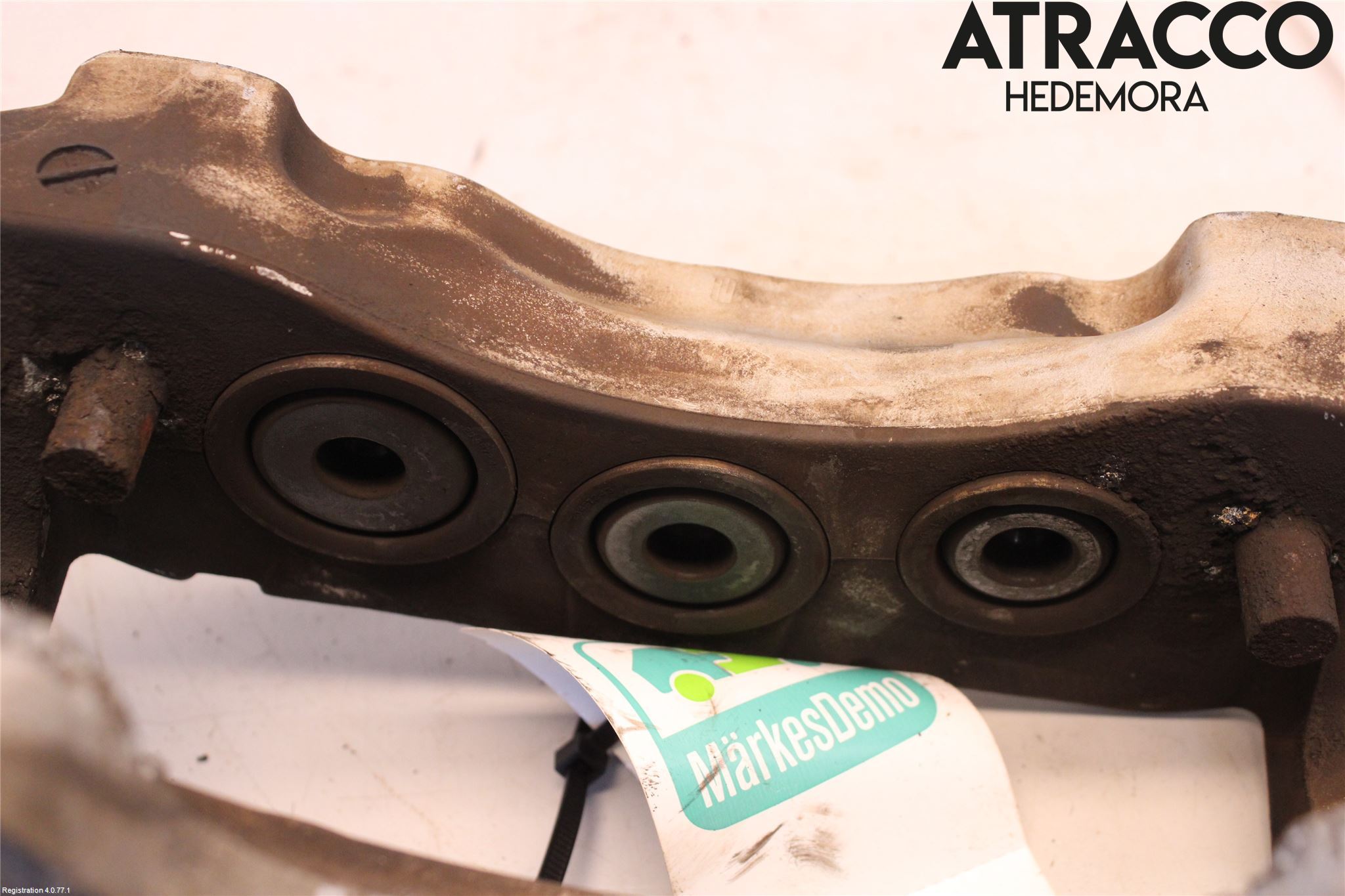 Porsche CAYENNE 03- Bromsok Fram Vänster