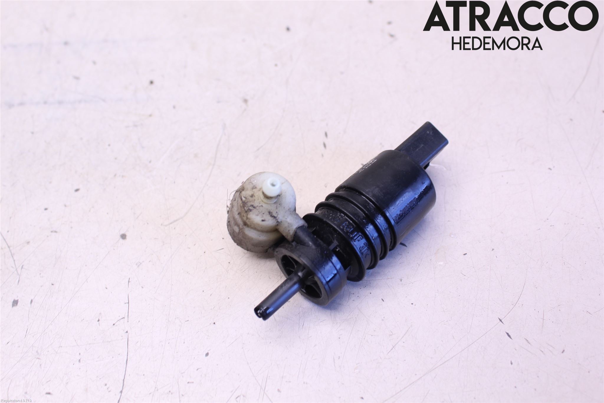 Volkswagen VW TOURAN 10-15 Spolarpump Vindruta