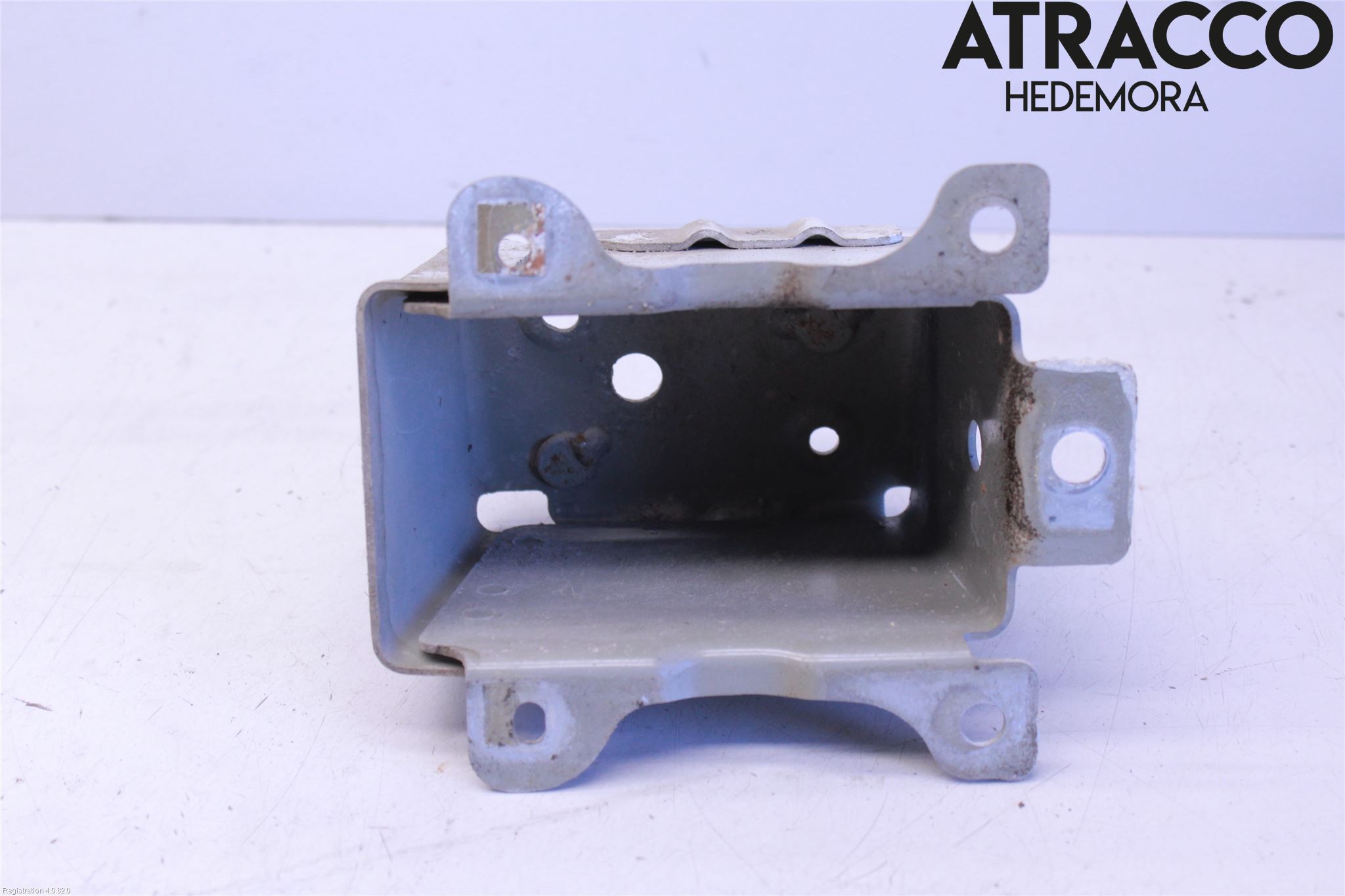 Nissan PULSAR Stötfångarbärjärn Bak