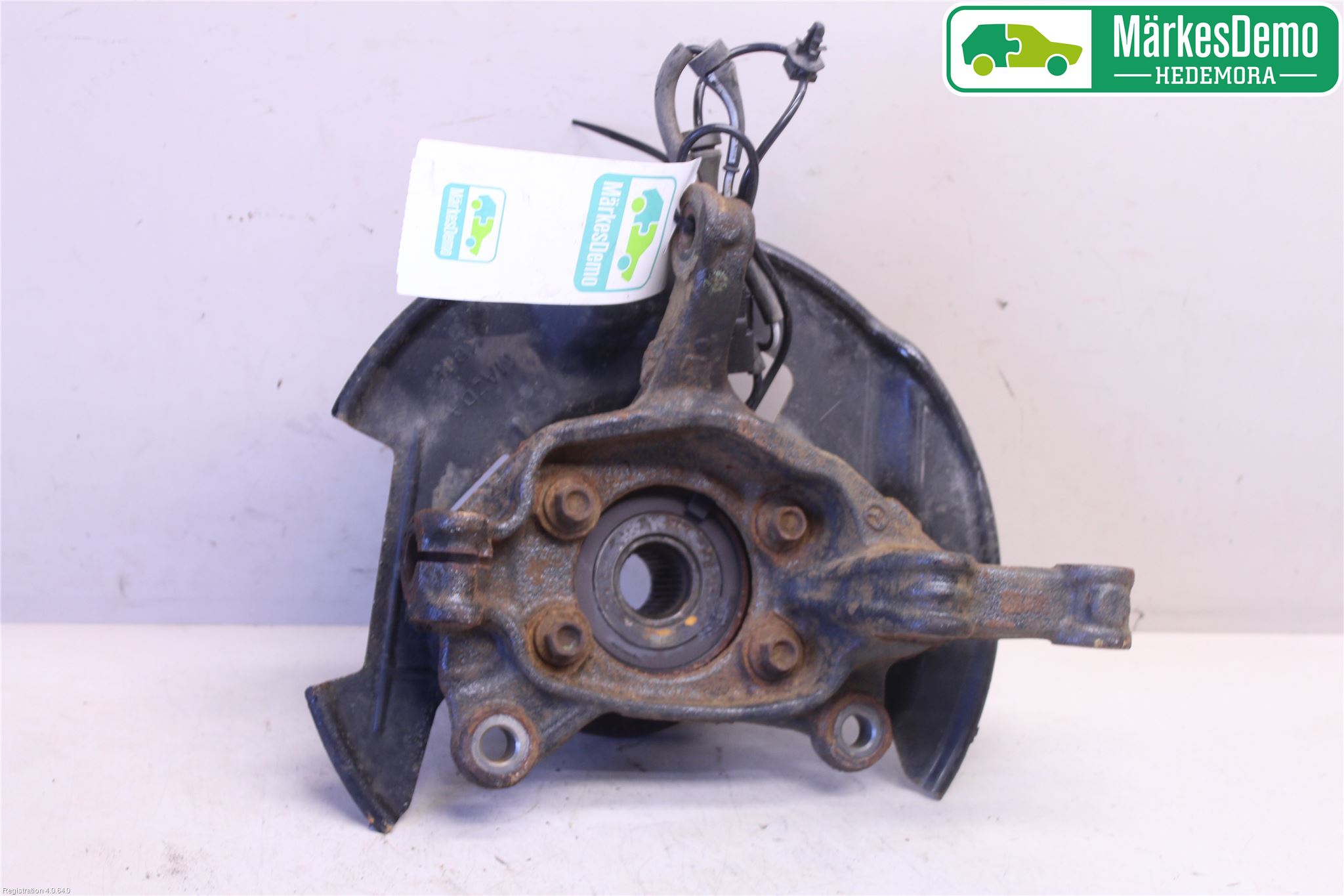 Mazda CX-3 Styrspindel Lagerhus Vä