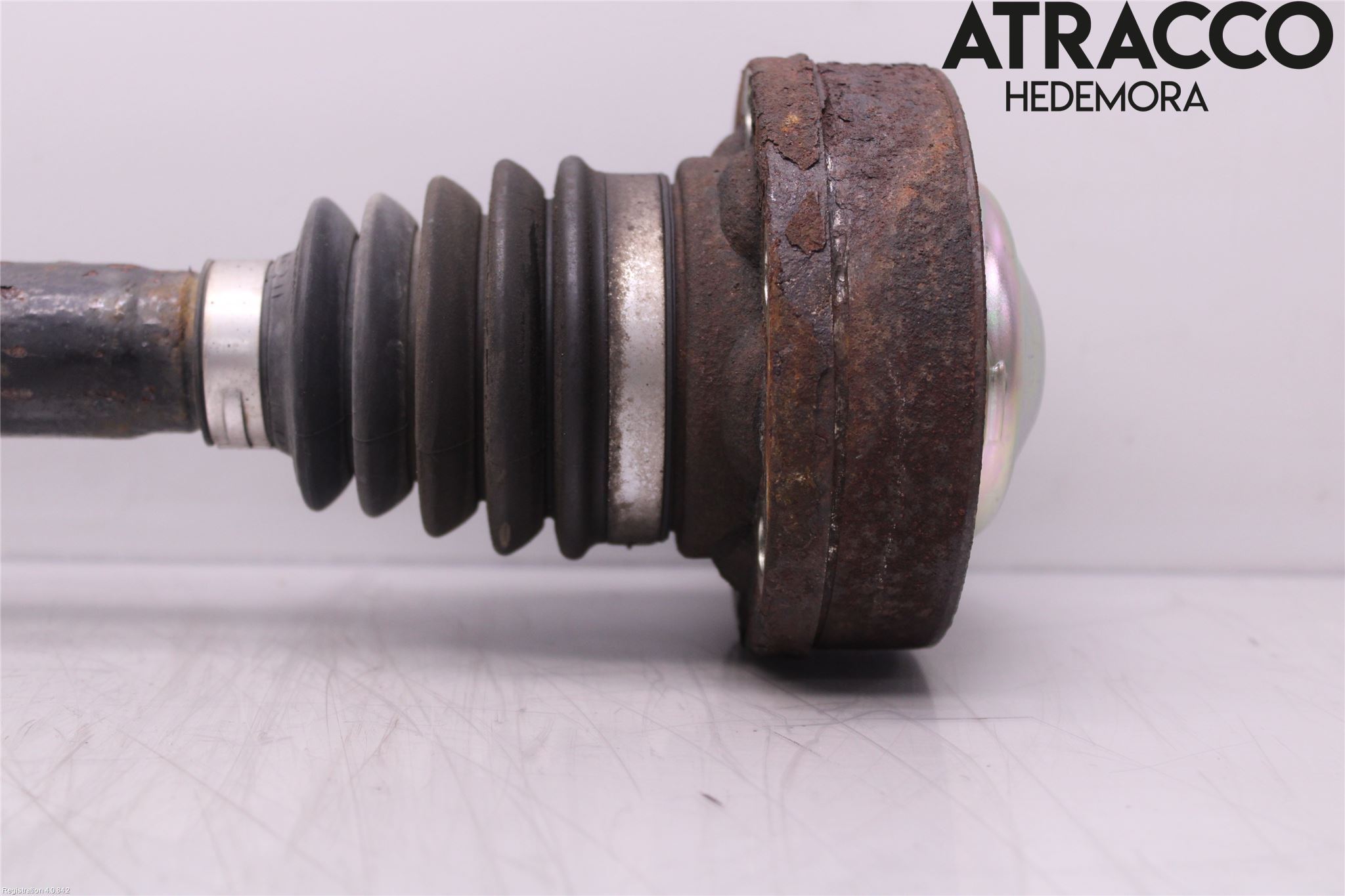 Audi A8/S8 4E  02-09 Drivaxel Bak Vänster