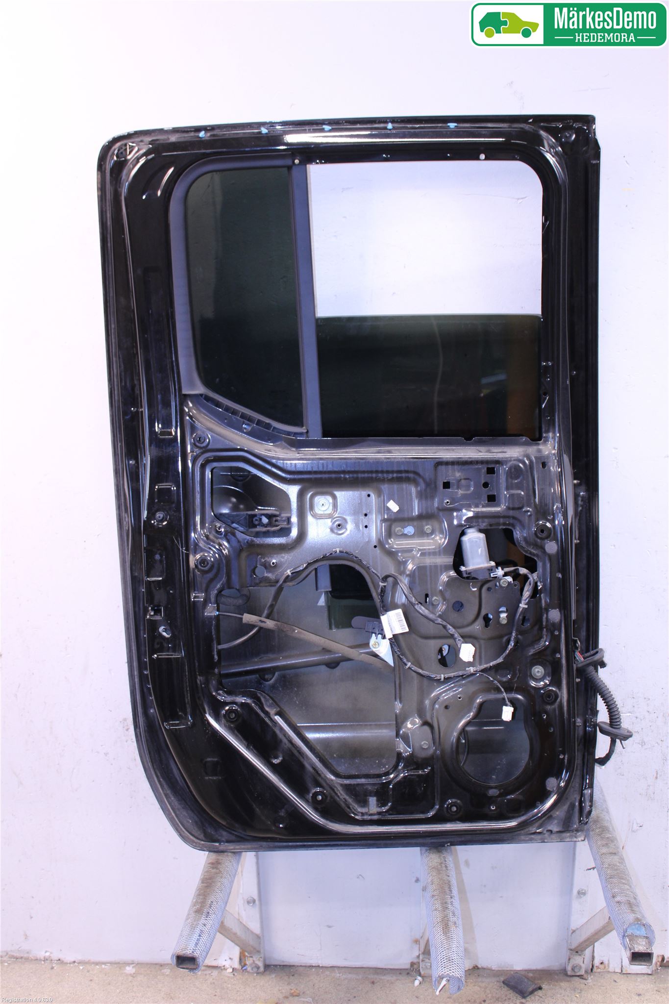 Nissan NAVARA 05-16 Dörr Bak Vänster