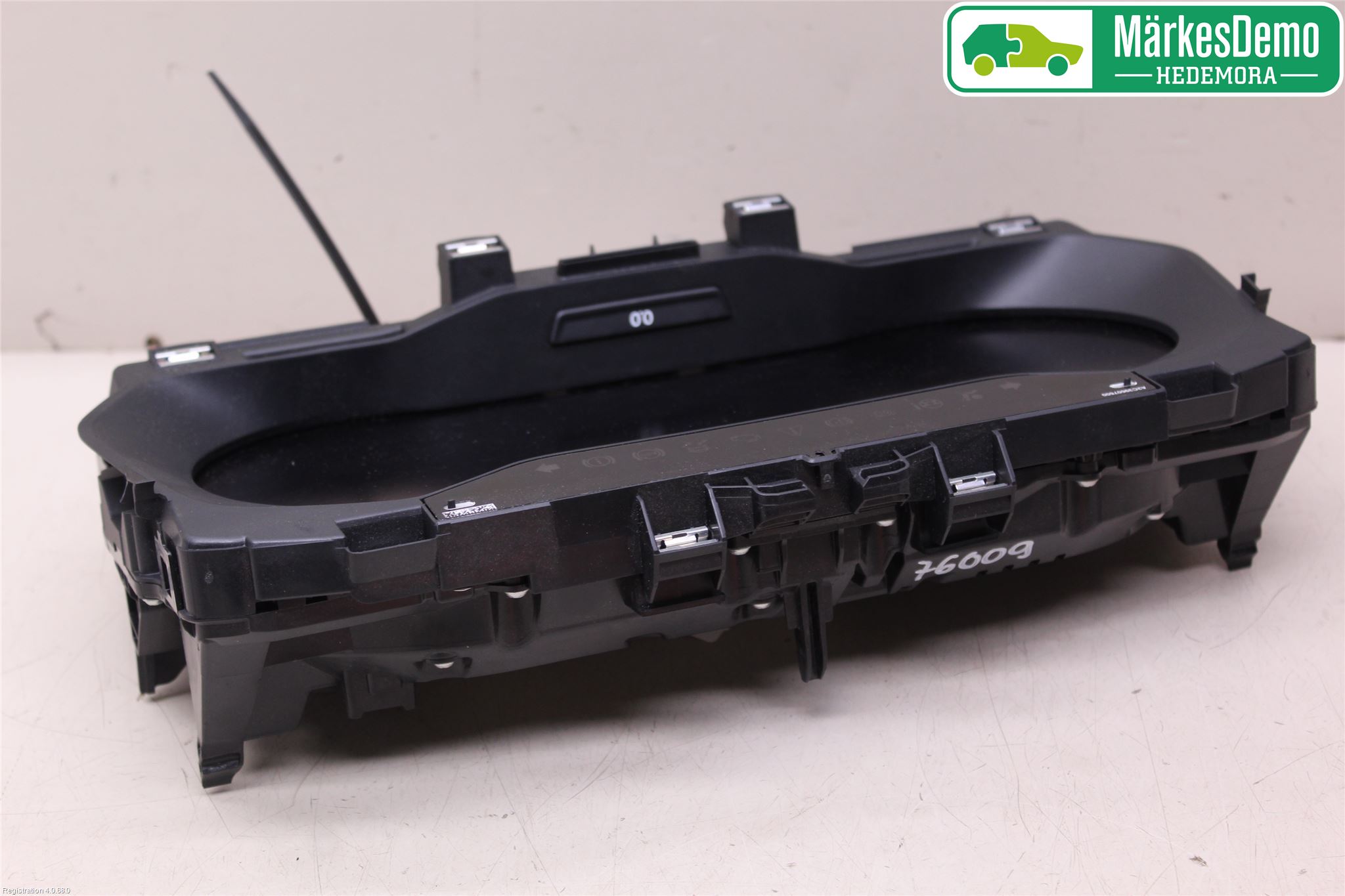 Volkswagen VW TIGUAN 16-24 Instrument Komb