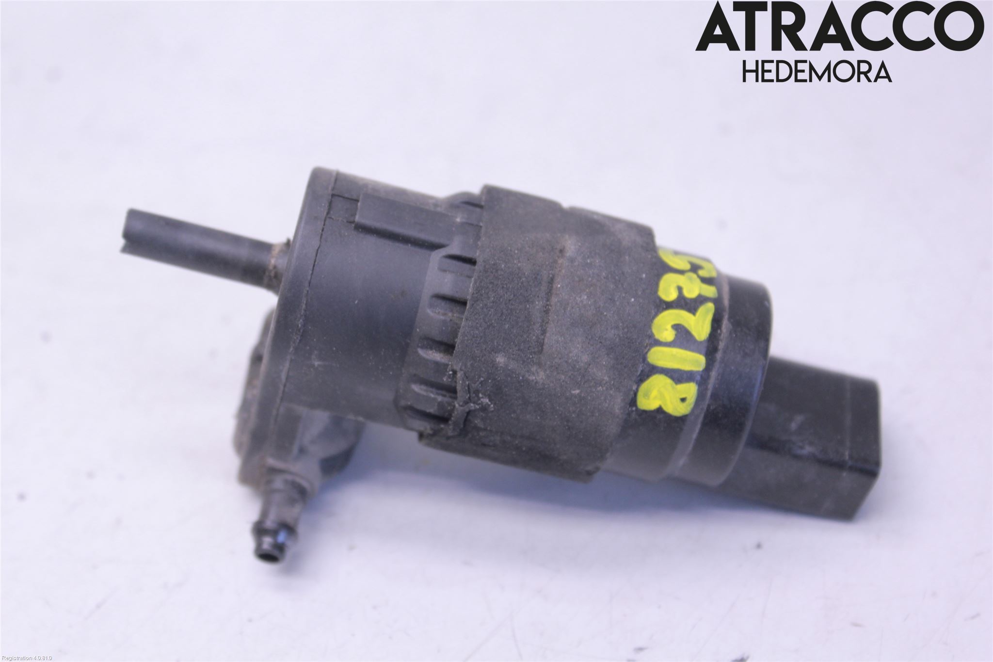Audi A4 12-15 Spolarpump Vindruta