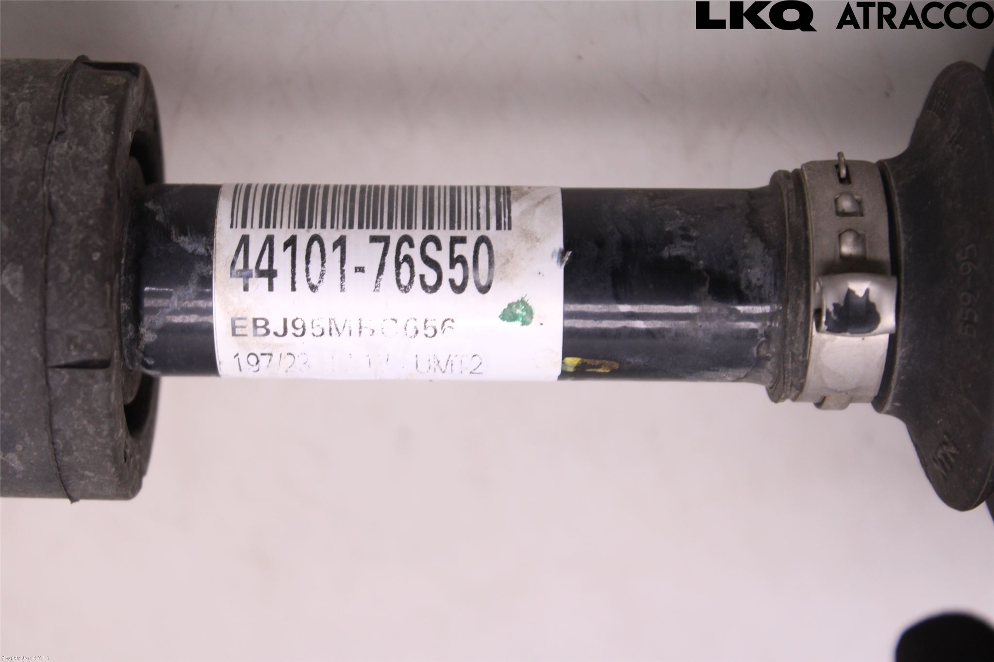 Suzuki SX4 S-CROSS 22- Drivaxel Fram Höger