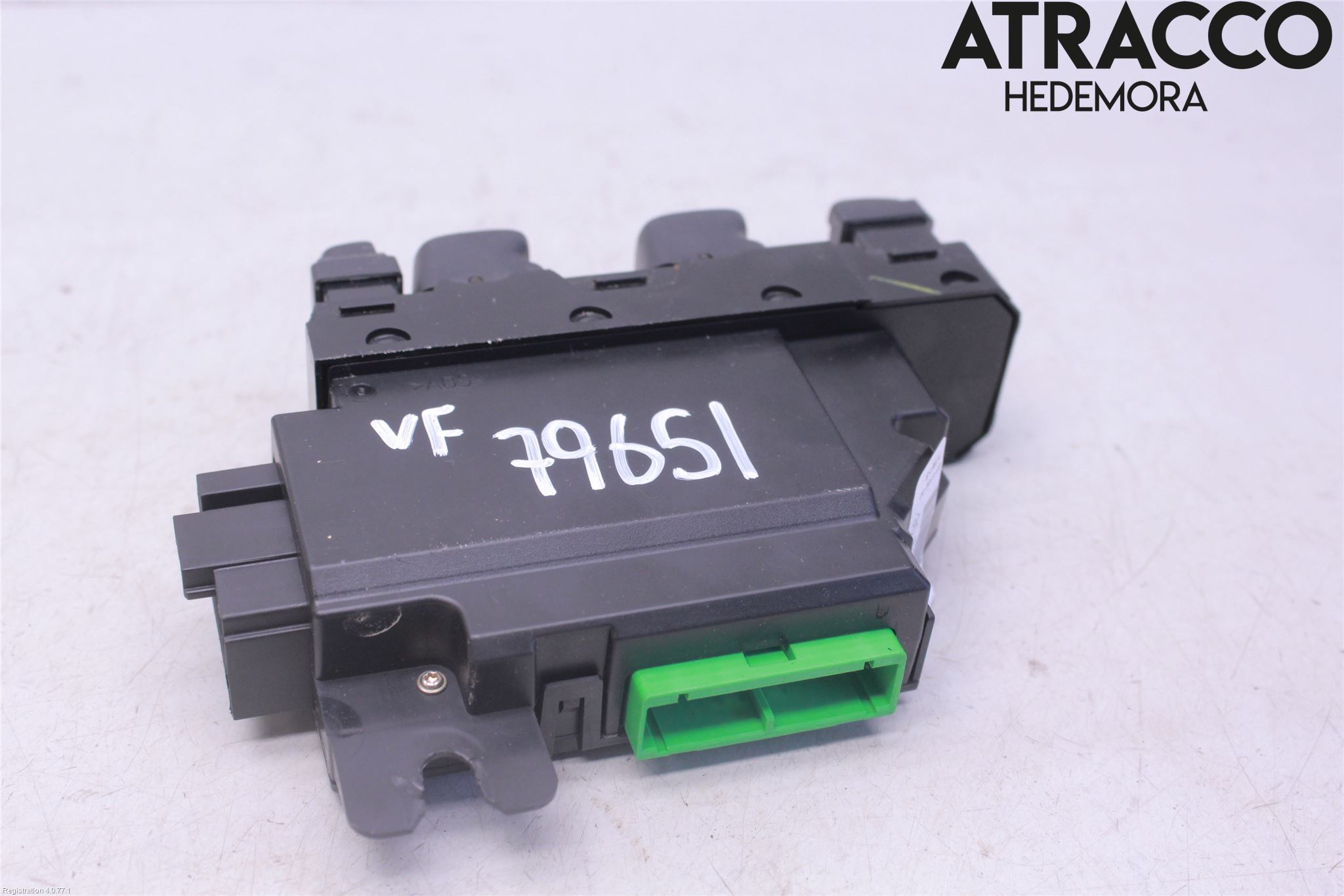 Volvo V70 05-08 Strömställare Elhiss