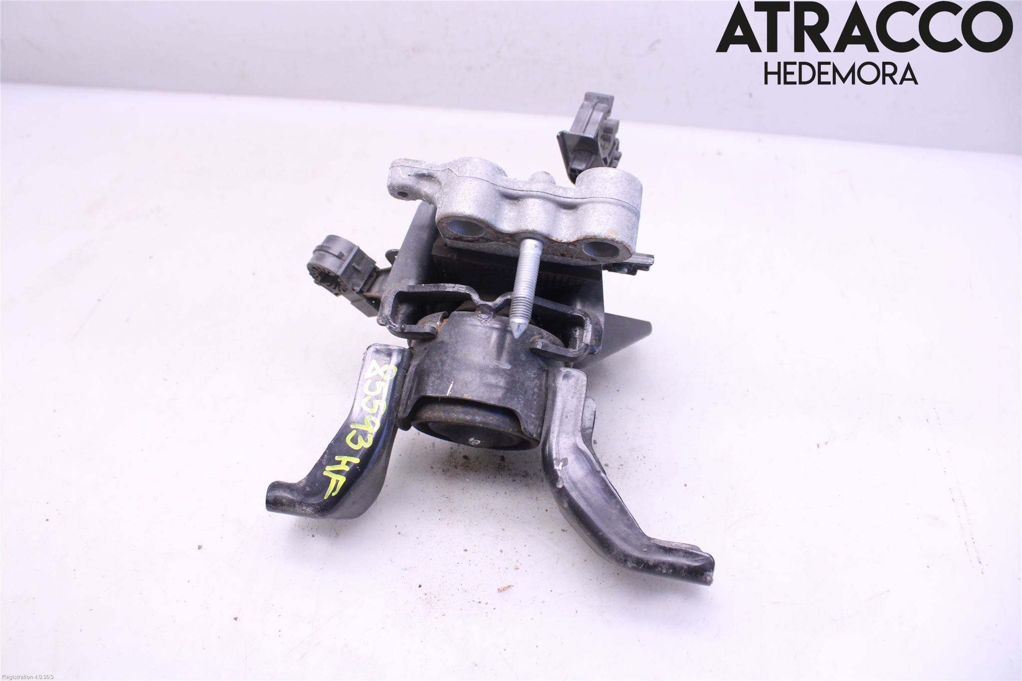 Toyota AURIS 13-19 Motorfäste