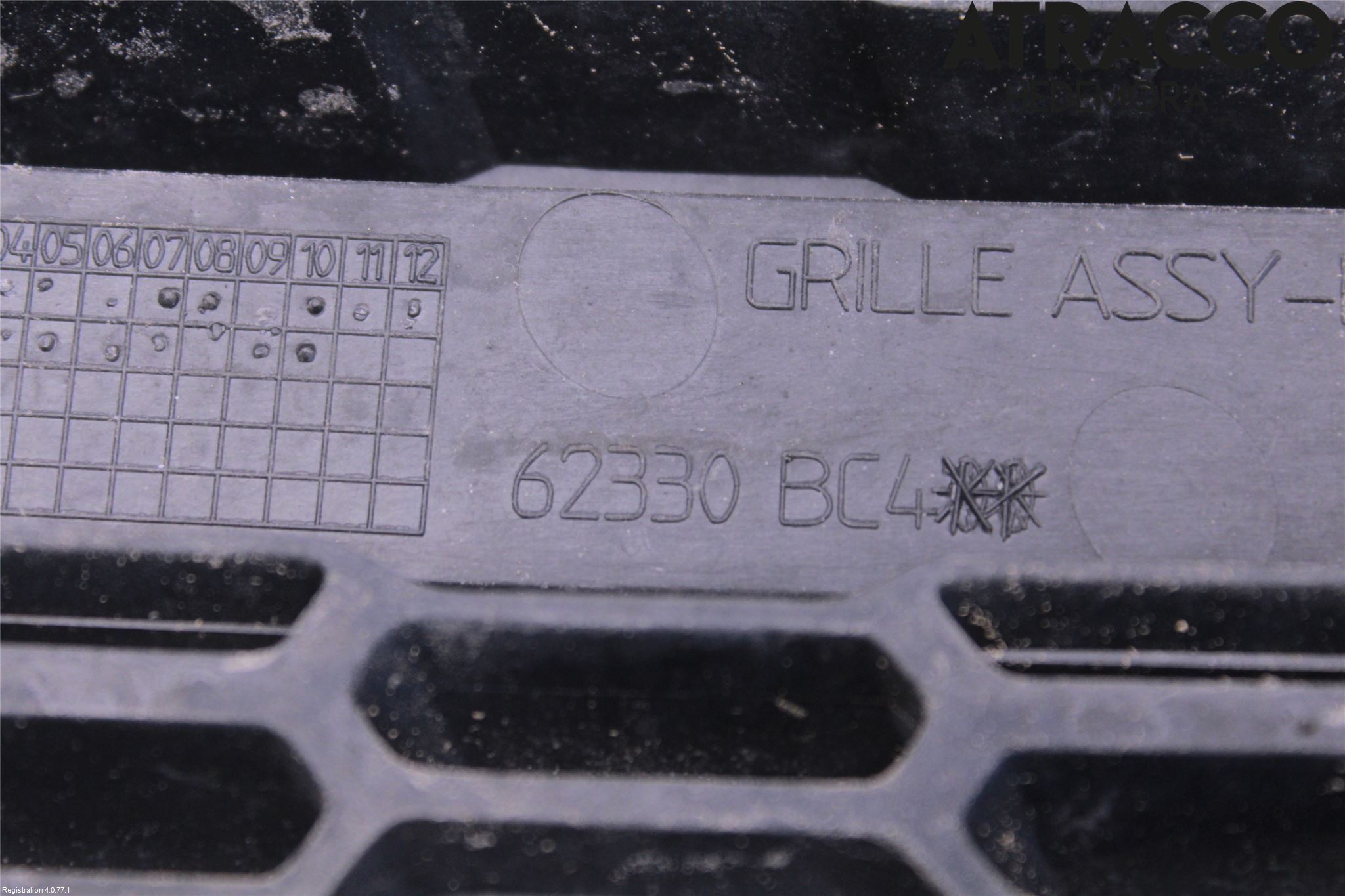 Nissan MICRA 03-07 Grilldel Vänster